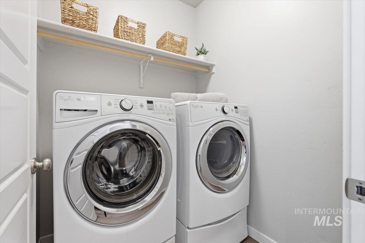 5764 W Stadium Ln, Eagle, Idaho 83616, 3 Bedrooms, 2.5 Bathrooms, Residential For Sale, Price $427,900, 98979521