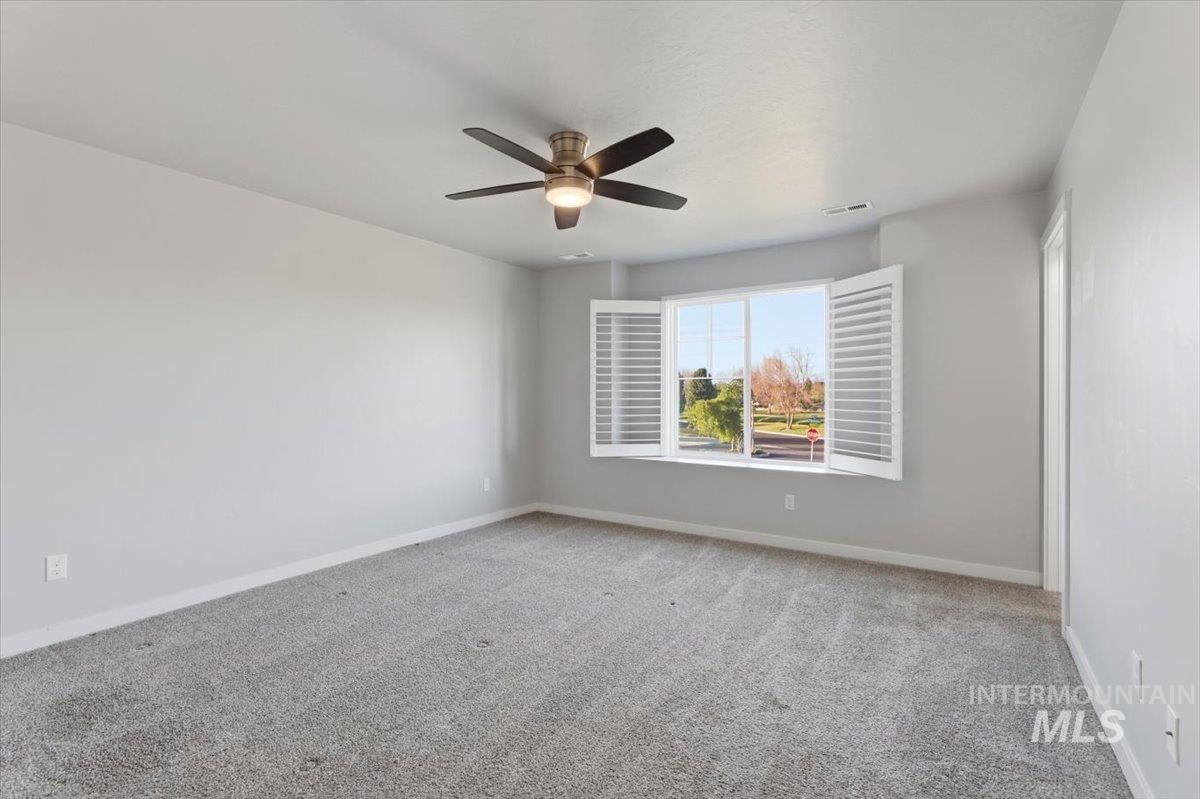 5764 W Stadium Ln, Eagle, Idaho 83616, 3 Bedrooms, 2.5 Bathrooms, Residential For Sale, Price $427,900, 98979521