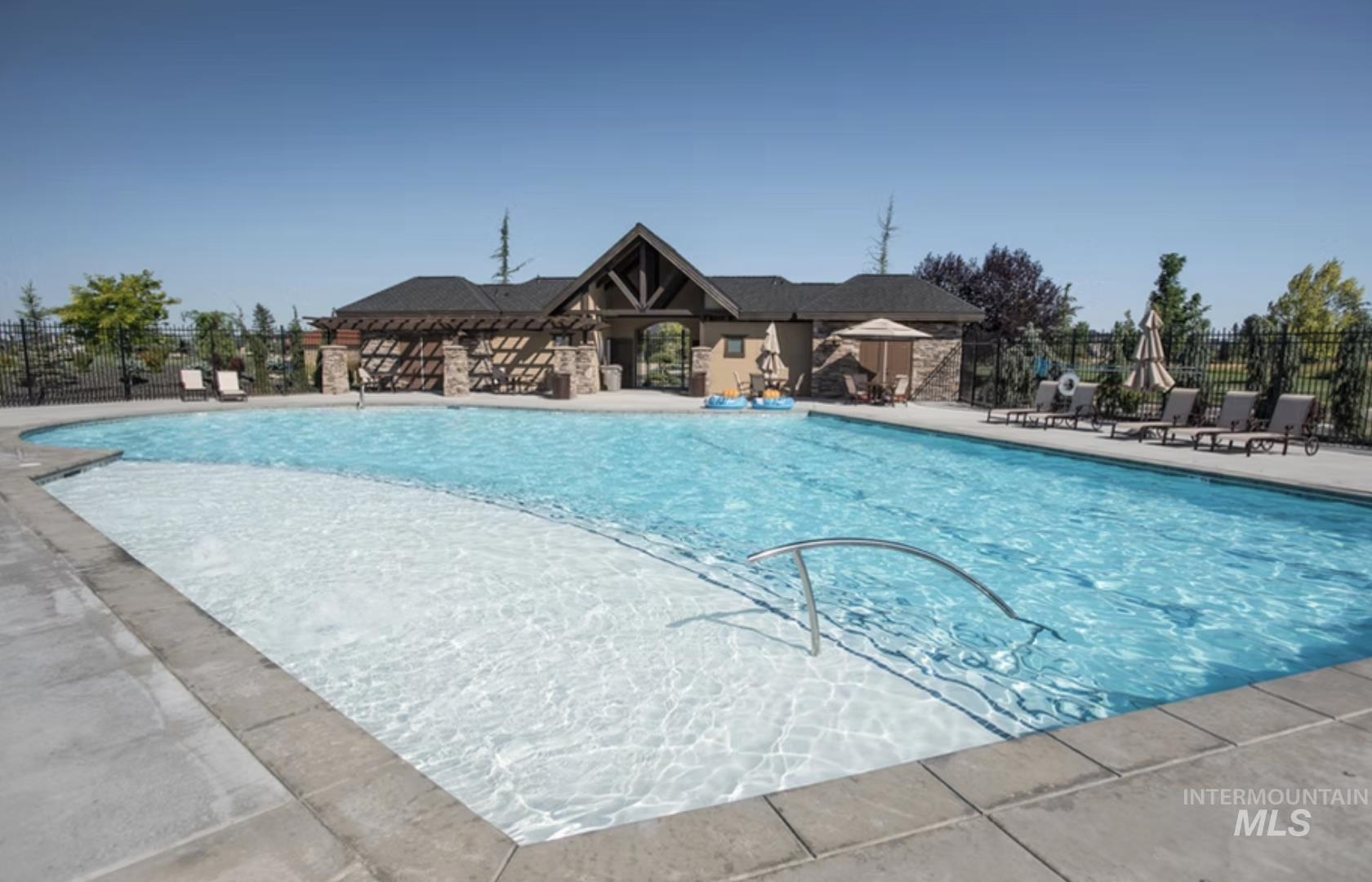 5764 W Stadium Ln, Eagle, Idaho 83616, 3 Bedrooms, 2.5 Bathrooms, Residential For Sale, Price $427,900, 98979521