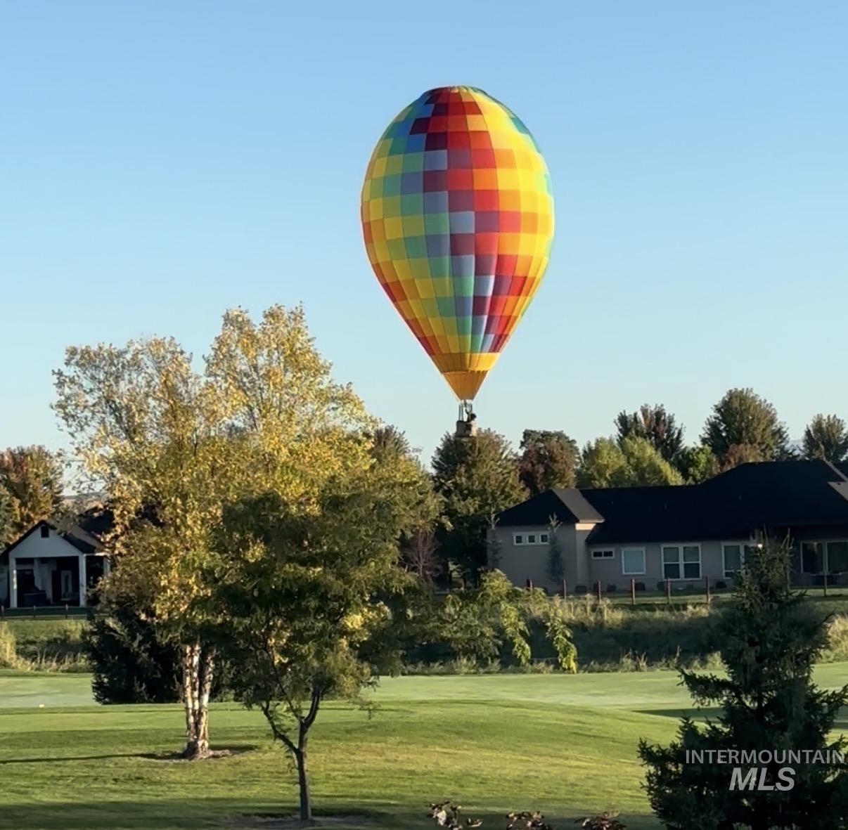 5764 W Stadium Ln, Eagle, Idaho 83616, 3 Bedrooms, 2.5 Bathrooms, Residential For Sale, Price $427,900, 98979521