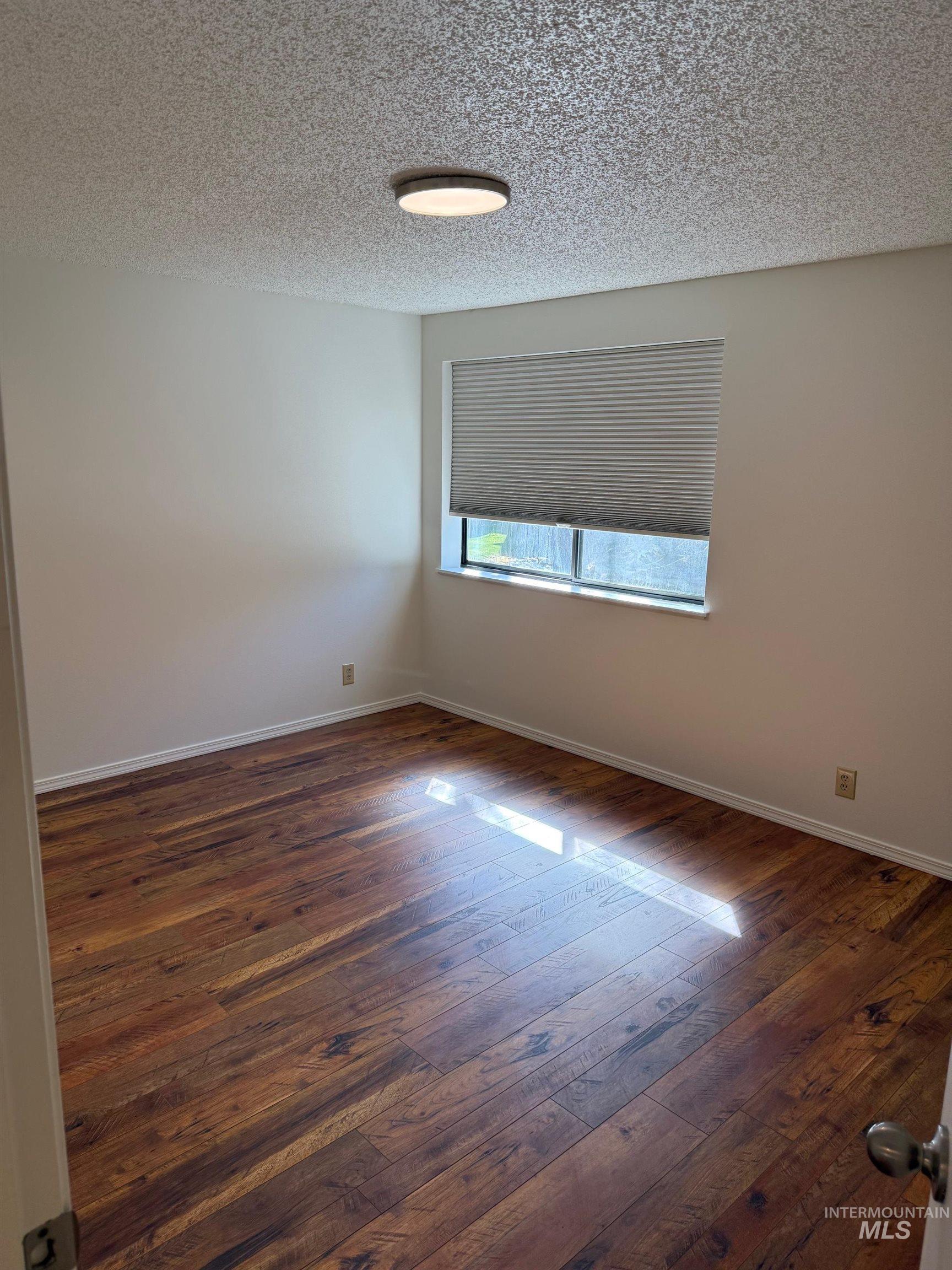 3695 S Gekeler Lane #17, Boise, Idaho 83706, 1 Bedroom, 1 Bathroom, Residential For Sale, Price $274,900,MLS 98979525