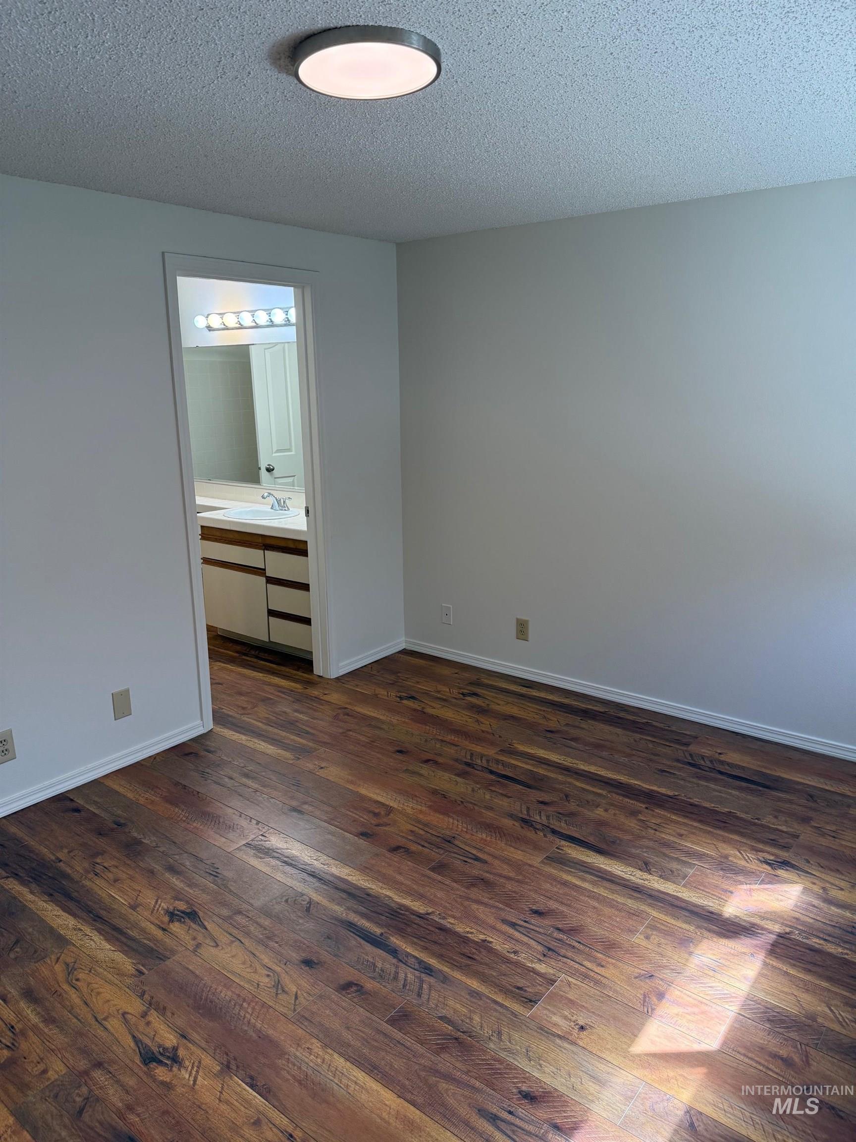 3695 S Gekeler Lane #17, Boise, Idaho 83706, 1 Bedroom, 1 Bathroom, Residential For Sale, Price $274,900,MLS 98979525