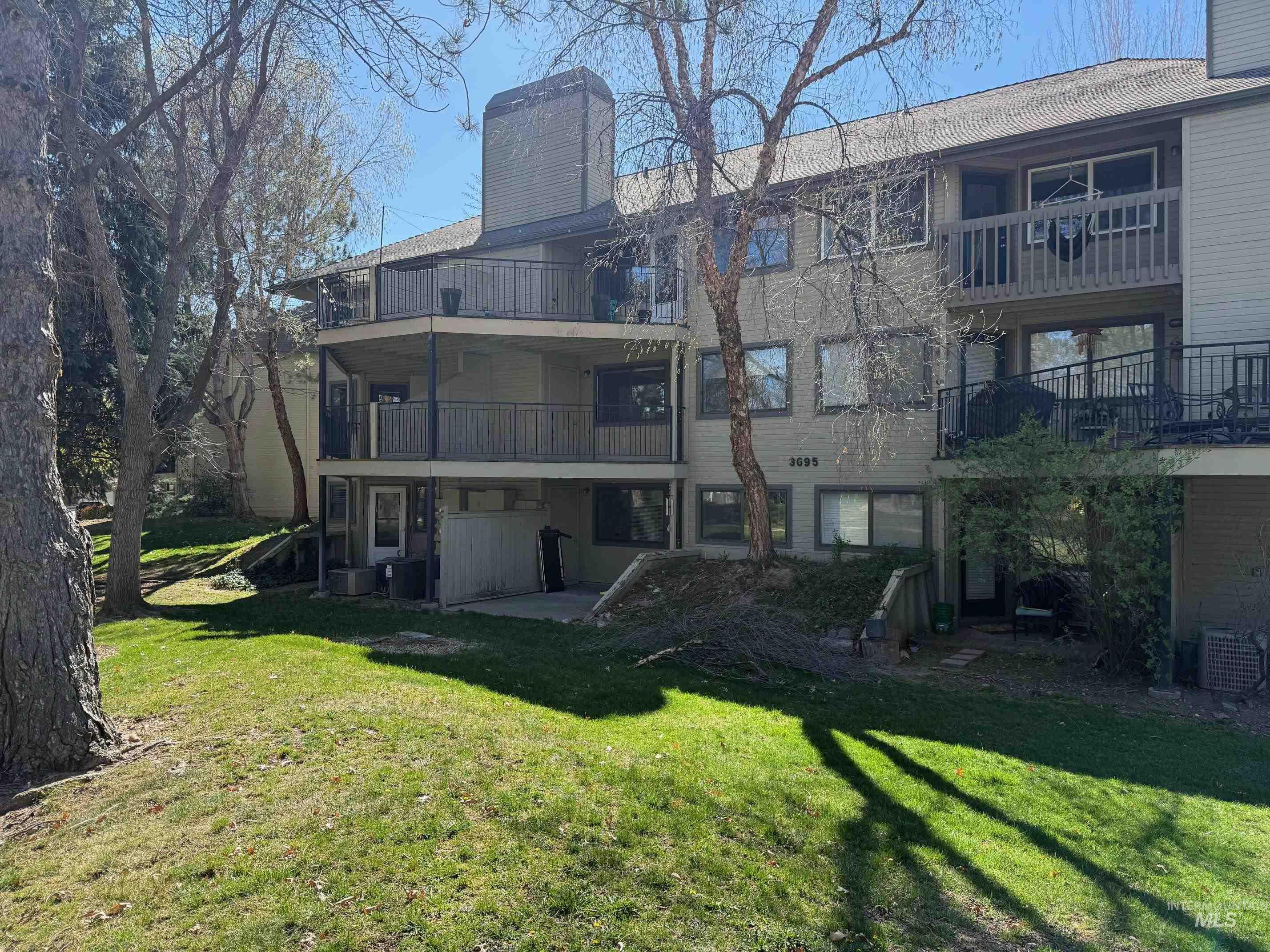 3695 S Gekeler Lane #17, Boise, Idaho 83706, 1 Bedroom, 1 Bathroom, Residential For Sale, Price $274,900,MLS 98979525