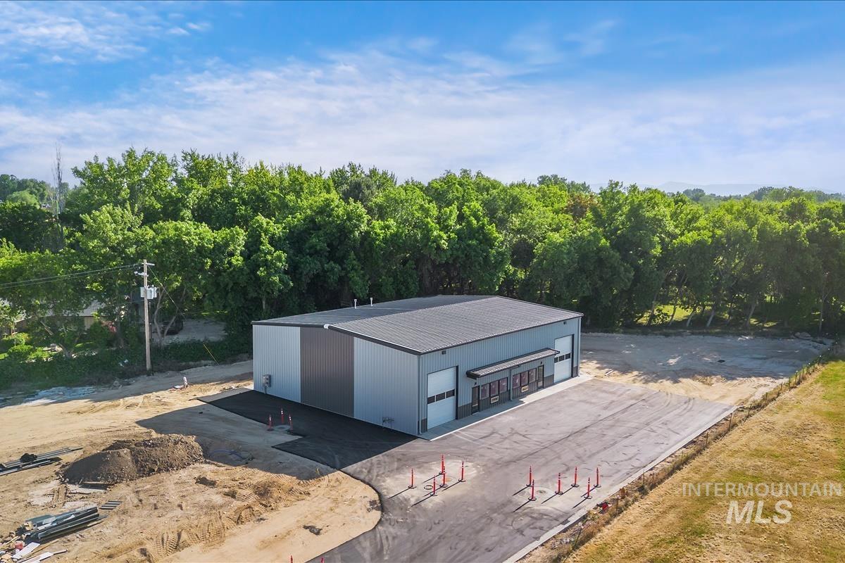 80 N Happy Valley Rd, Nampa, Idaho 83687, 1 Room, Business/Commercial For Sale, Price $1,400,000,MLS 98979526