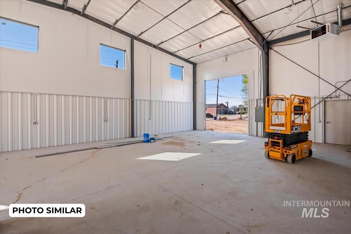 80 N Happy Valley Rd, Nampa, Idaho 83687, 1 Room, Business/Commercial For Sale, Price $1,400,000,MLS 98979526