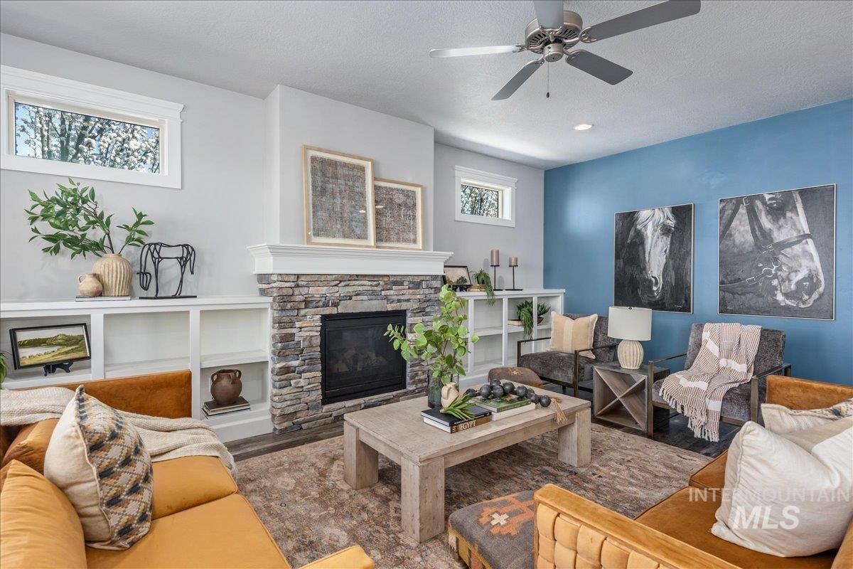 11324 W Trestlewood St, Boise, Idaho 83709, 3 Bedrooms, 2.5 Bathrooms, Residential For Sale, Price $549,900,MLS 98979528