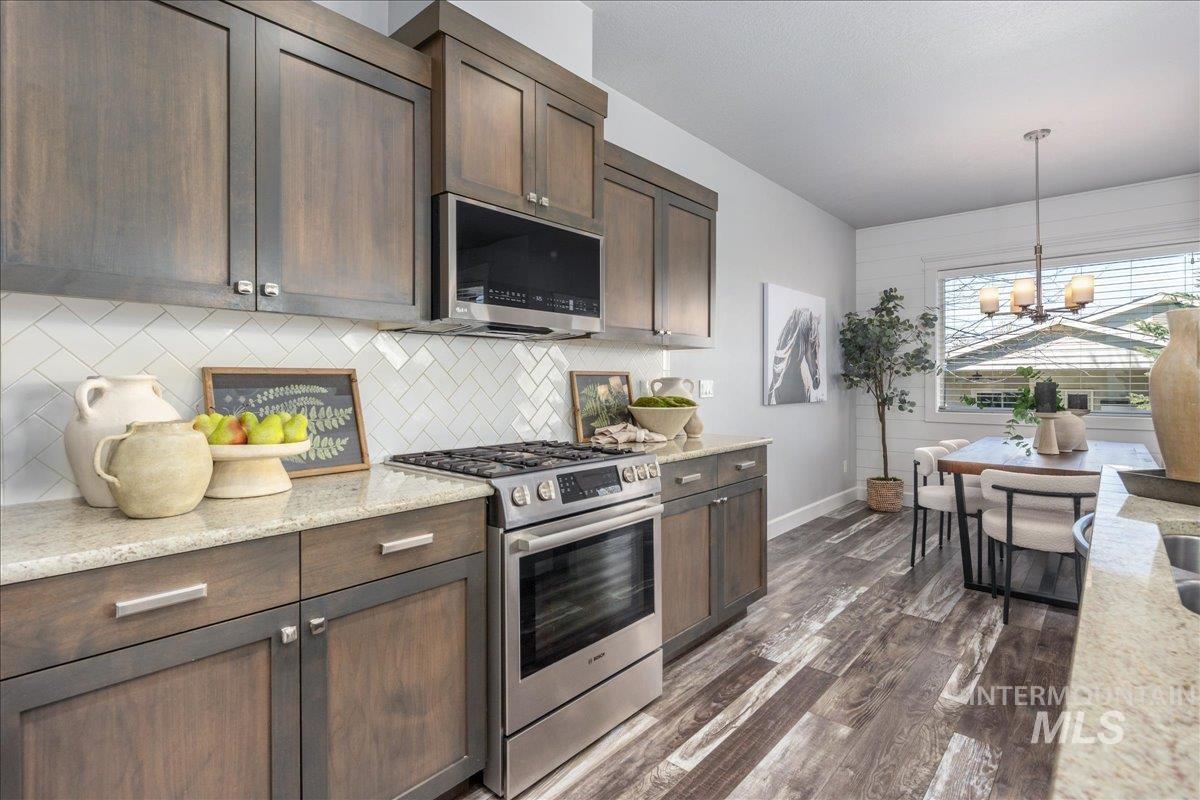 11324 W Trestlewood St, Boise, Idaho 83709, 3 Bedrooms, 2.5 Bathrooms, Residential For Sale, Price $549,900,MLS 98979528