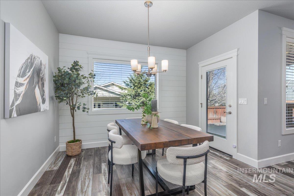 11324 W Trestlewood St, Boise, Idaho 83709, 3 Bedrooms, 2.5 Bathrooms, Residential For Sale, Price $549,900,MLS 98979528