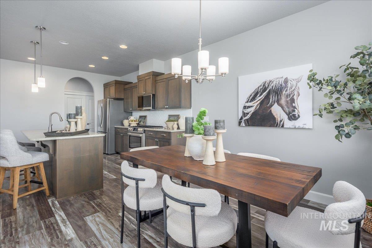 11324 W Trestlewood St, Boise, Idaho 83709, 3 Bedrooms, 2.5 Bathrooms, Residential For Sale, Price $549,900,MLS 98979528