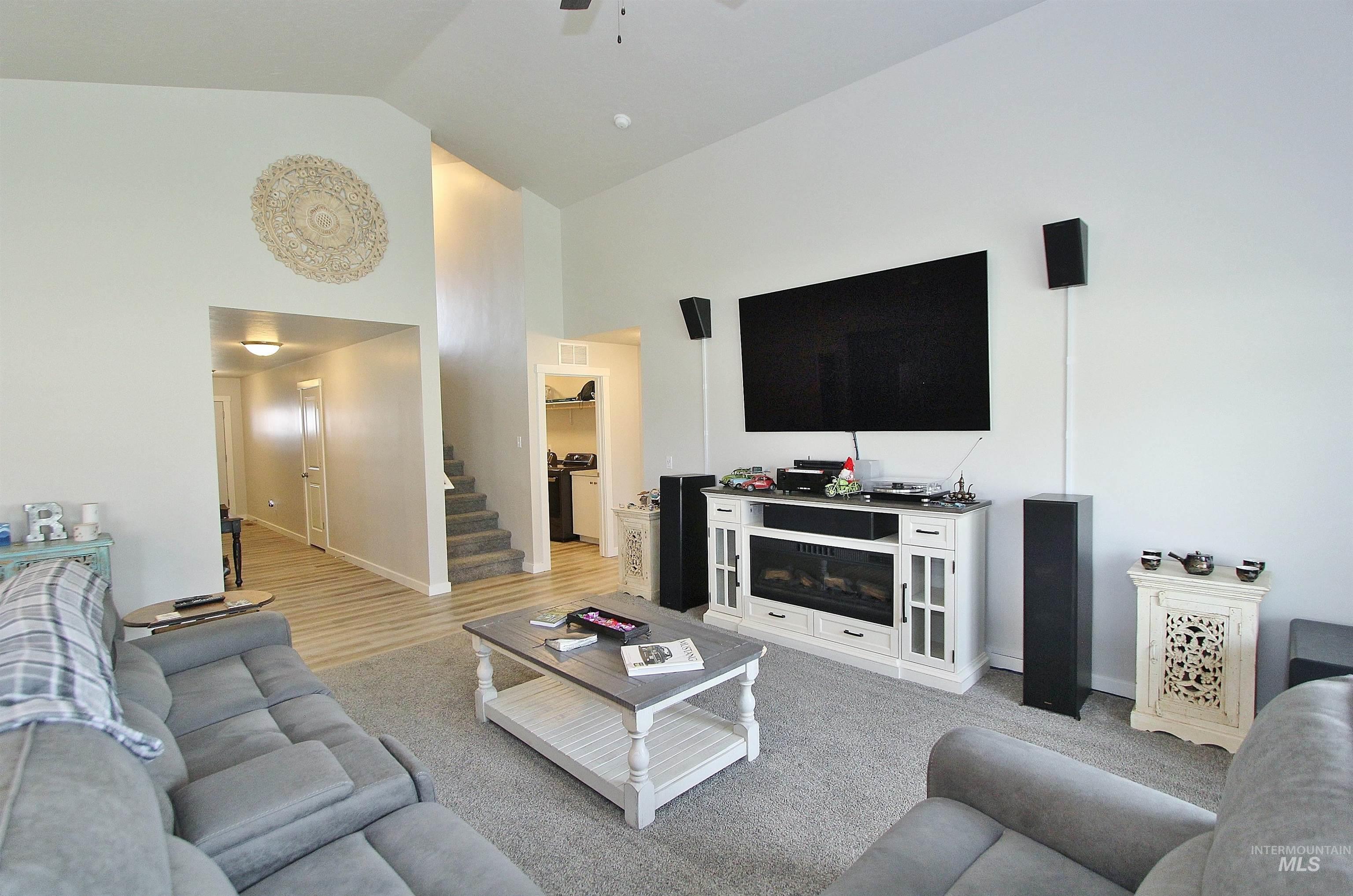 1211 Mahogany St, Parma, Idaho 83660, 4 Bedrooms, 3 Bathrooms, Residential For Sale, Price $549,000,MLS 98979530