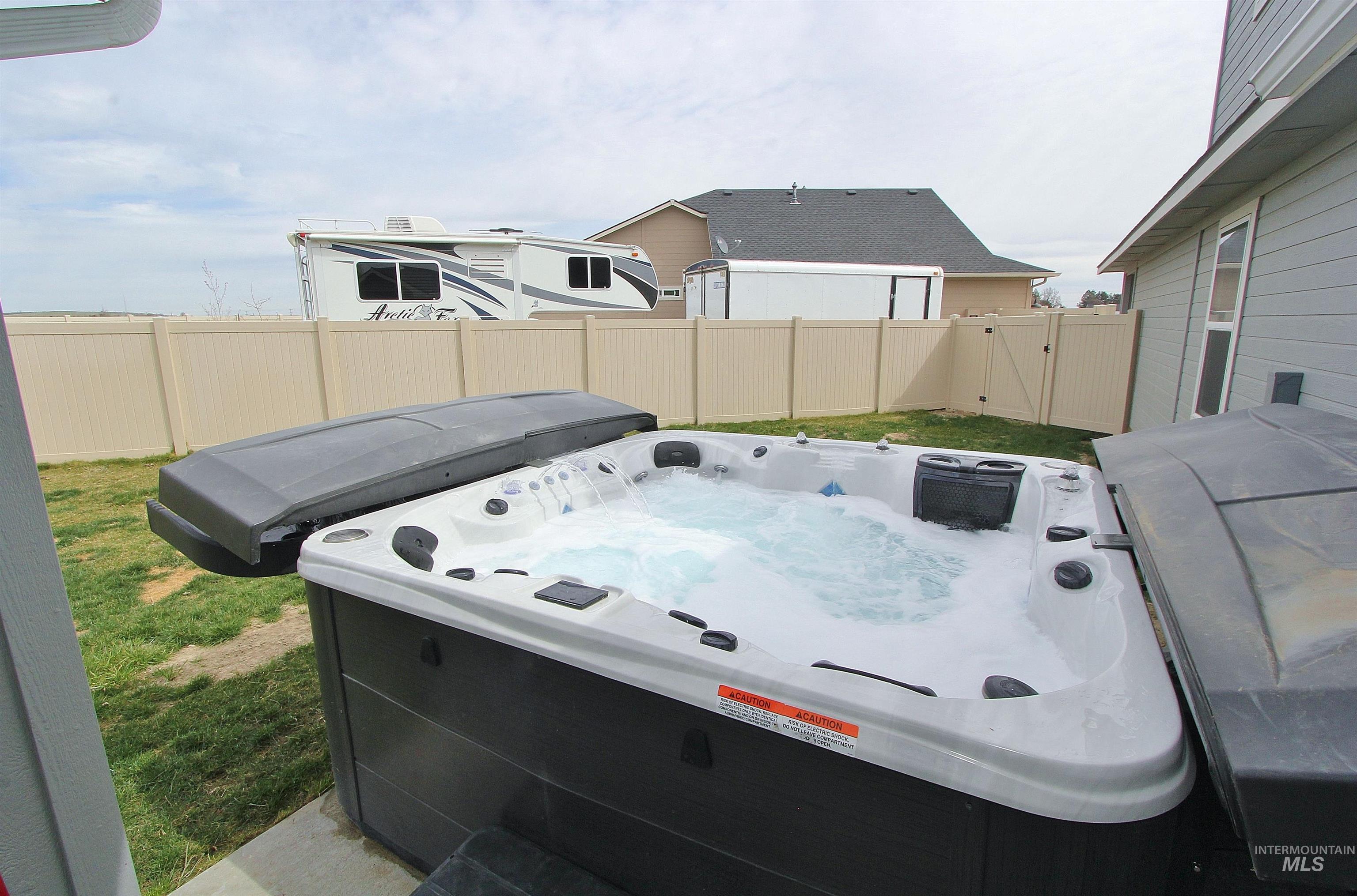 1211 Mahogany St, Parma, Idaho 83660, 4 Bedrooms, 3 Bathrooms, Residential For Sale, Price $549,000,MLS 98979530