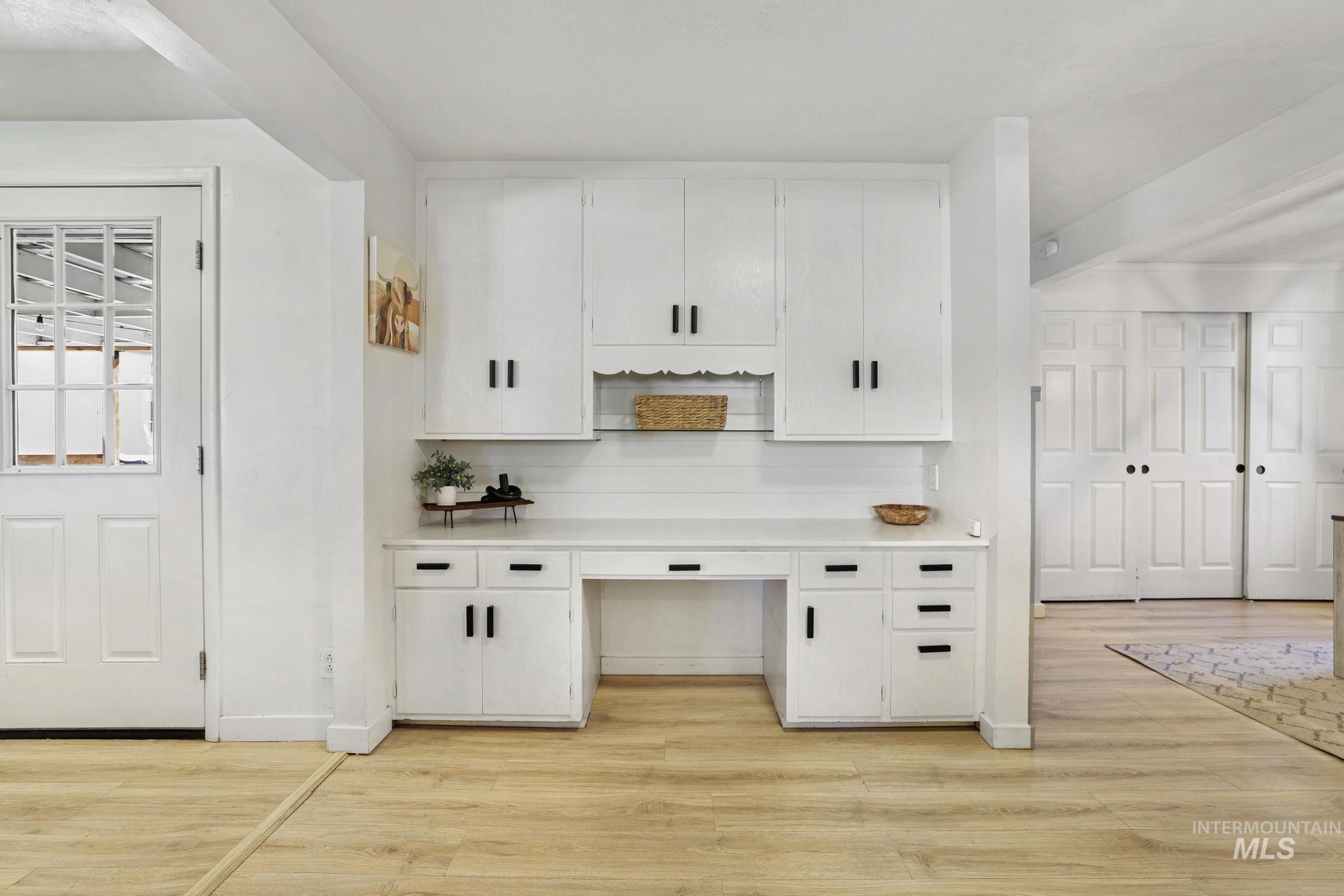 1420 Spruce Ave, Twin Falls, Idaho 83301-4137, 2 Bedrooms, 1.5 Bathrooms, Residential For Sale, Price $310,000,MLS 98979531