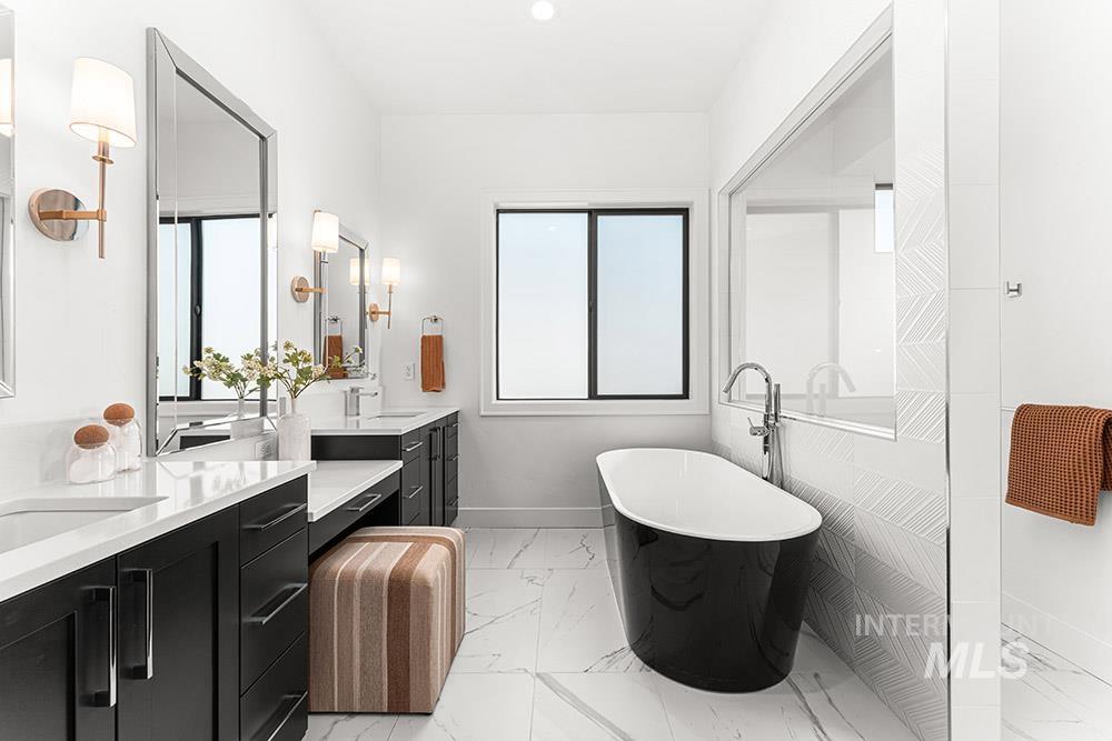 3479 W Barefoot St, Eagle, Idaho 83616, 4 Bedrooms, 3.5 Bathrooms, Residential For Sale, Price $1,149,000,MLS 98979536