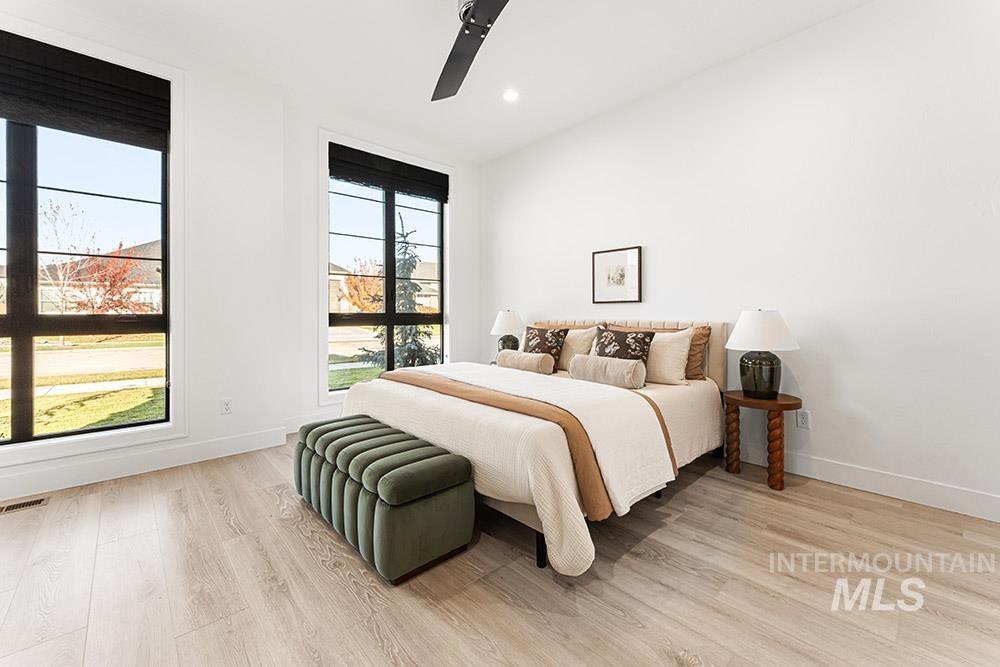 3479 W Barefoot St, Eagle, Idaho 83616, 4 Bedrooms, 3.5 Bathrooms, Residential For Sale, Price $1,149,000,MLS 98979536