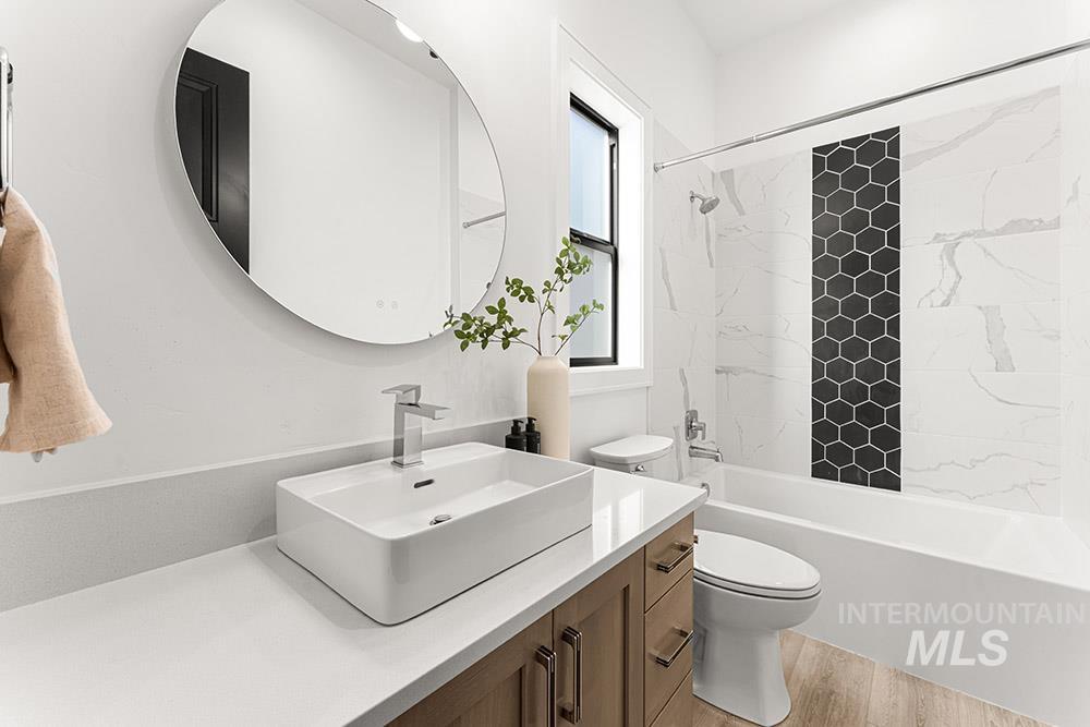 3479 W Barefoot St, Eagle, Idaho 83616, 4 Bedrooms, 3.5 Bathrooms, Residential For Sale, Price $1,149,000,MLS 98979536