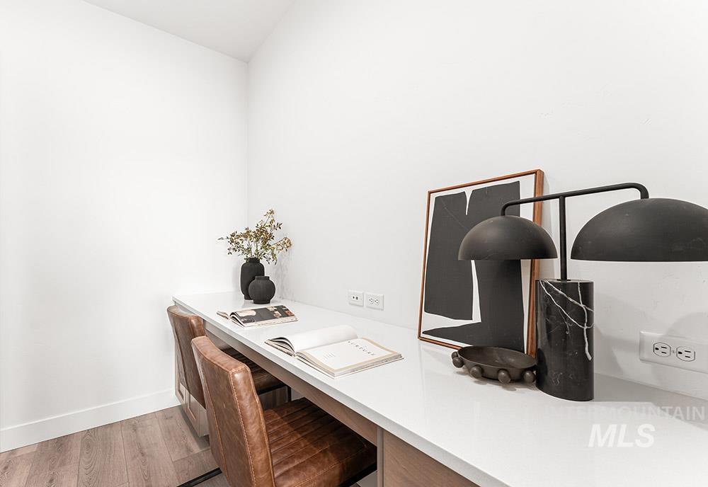 3479 W Barefoot St, Eagle, Idaho 83616, 4 Bedrooms, 3.5 Bathrooms, Residential For Sale, Price $1,149,000,MLS 98979536