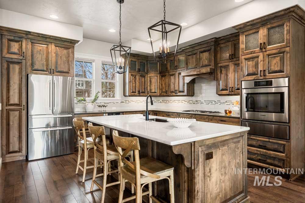 2515 W Cadbury Dr, Eagle, Idaho 83616, 4 Bedrooms, 2.5 Bathrooms, Residential For Sale, Price $1,400,000, 98979539