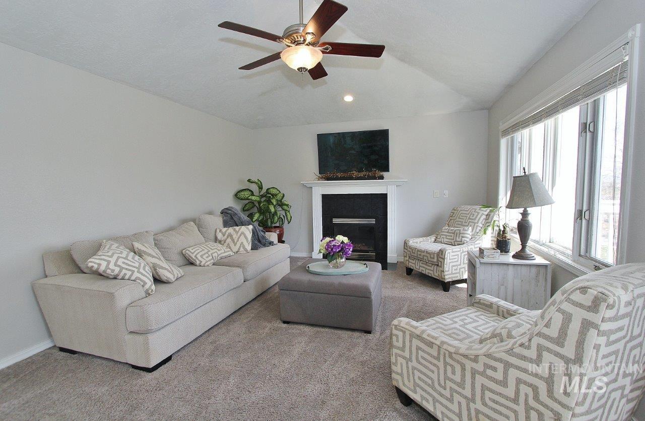 1124 Virginia Circle, Nampa, Idaho 83687-8670, 6 Bedrooms, 3 Bathrooms, Residential For Sale, Price $992,000, 98979546