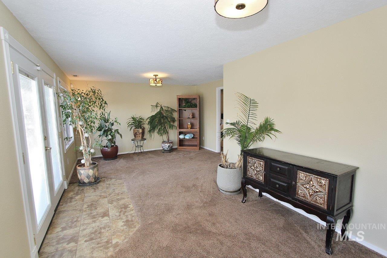 1124 Virginia Circle, Nampa, Idaho 83687-8670, 6 Bedrooms, 3 Bathrooms, Residential For Sale, Price $992,000, 98979546