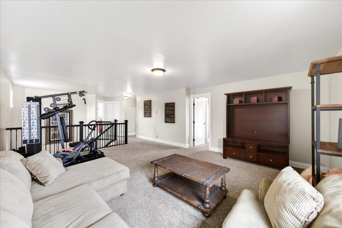 3048 W San Remo St, Meridian, Idaho 83646, 4 Bedrooms, 3.5 Bathrooms, Residential For Sale, Price $749,900, 98979547