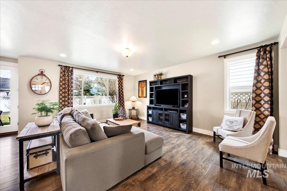 3048 W San Remo St, Meridian, Idaho 83646, 4 Bedrooms, 3.5 Bathrooms, Residential For Sale, Price $749,900, 98979547