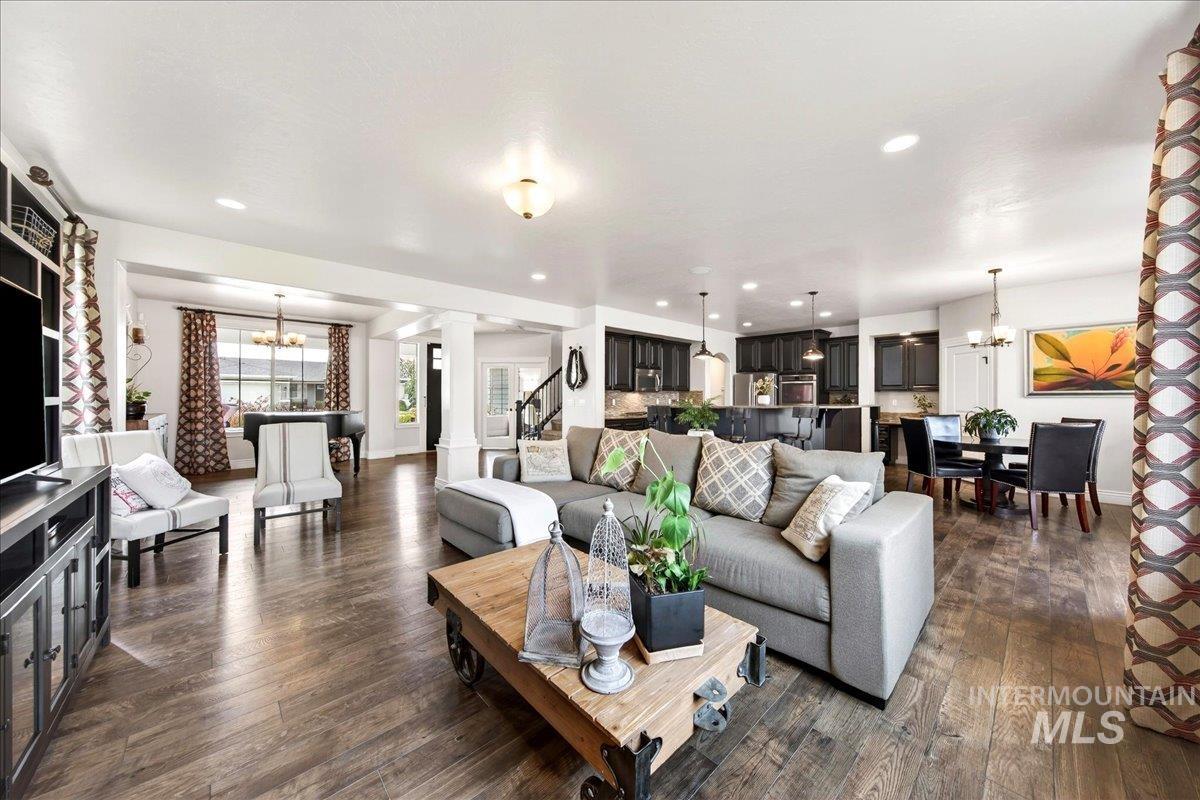 3048 W San Remo St, Meridian, Idaho 83646, 4 Bedrooms, 3.5 Bathrooms, Residential For Sale, Price $749,900, 98979547