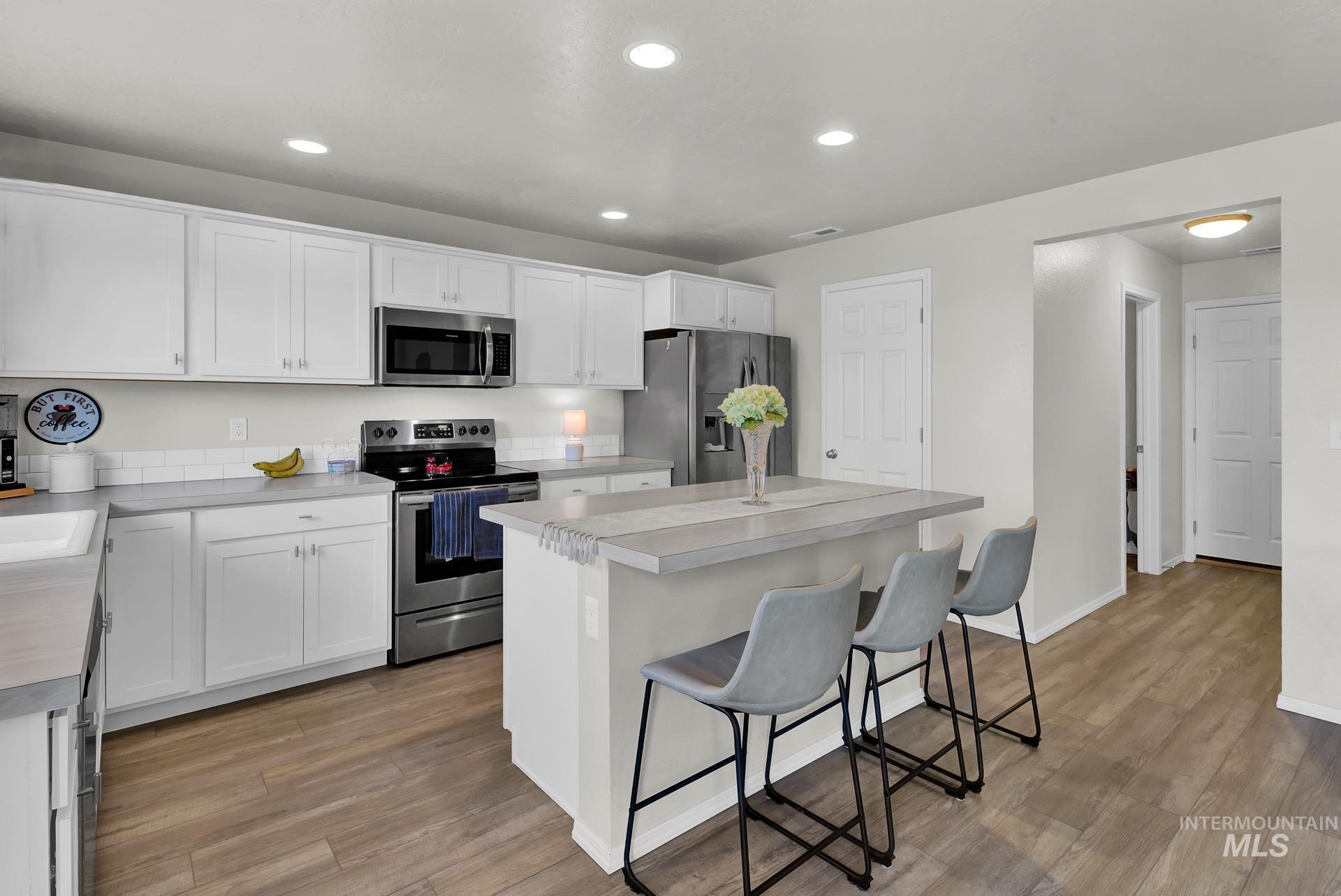 1629 N Bisque Ave, Kuna, Idaho 83634, 4 Bedrooms, 2.5 Bathrooms, Residential For Sale, Price $485,000, 98979548