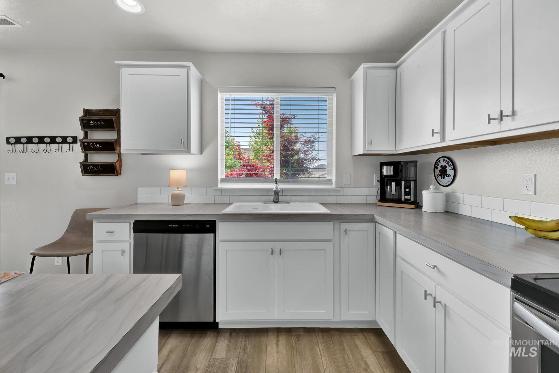 1629 N Bisque Ave, Kuna, Idaho 83634, 4 Bedrooms, 2.5 Bathrooms, Residential For Sale, Price $485,000, 98979548