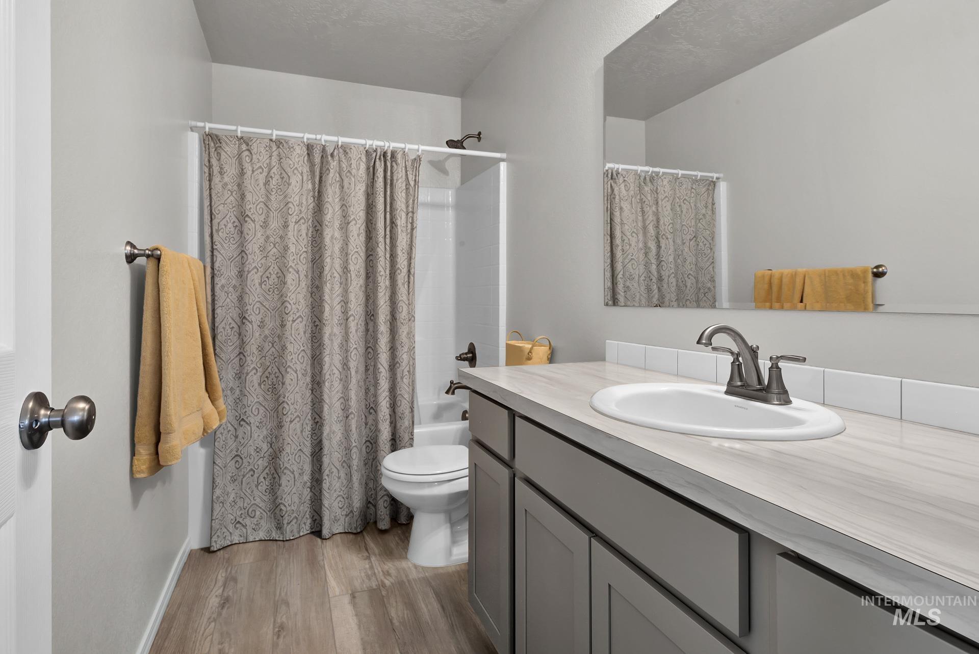 1629 N Bisque Ave, Kuna, Idaho 83634, 4 Bedrooms, 2.5 Bathrooms, Residential For Sale, Price $485,000, 98979548