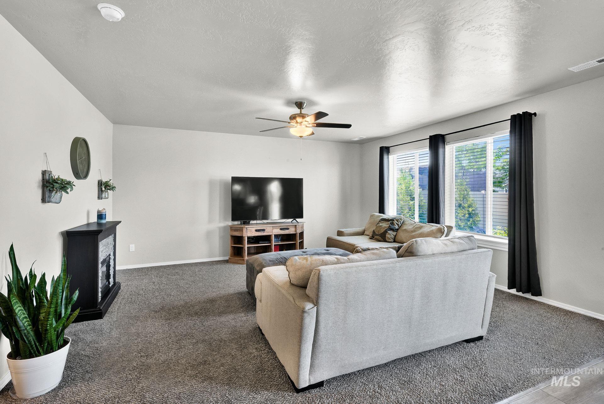 1629 N Bisque Ave, Kuna, Idaho 83634, 4 Bedrooms, 2.5 Bathrooms, Residential For Sale, Price $485,000, 98979548