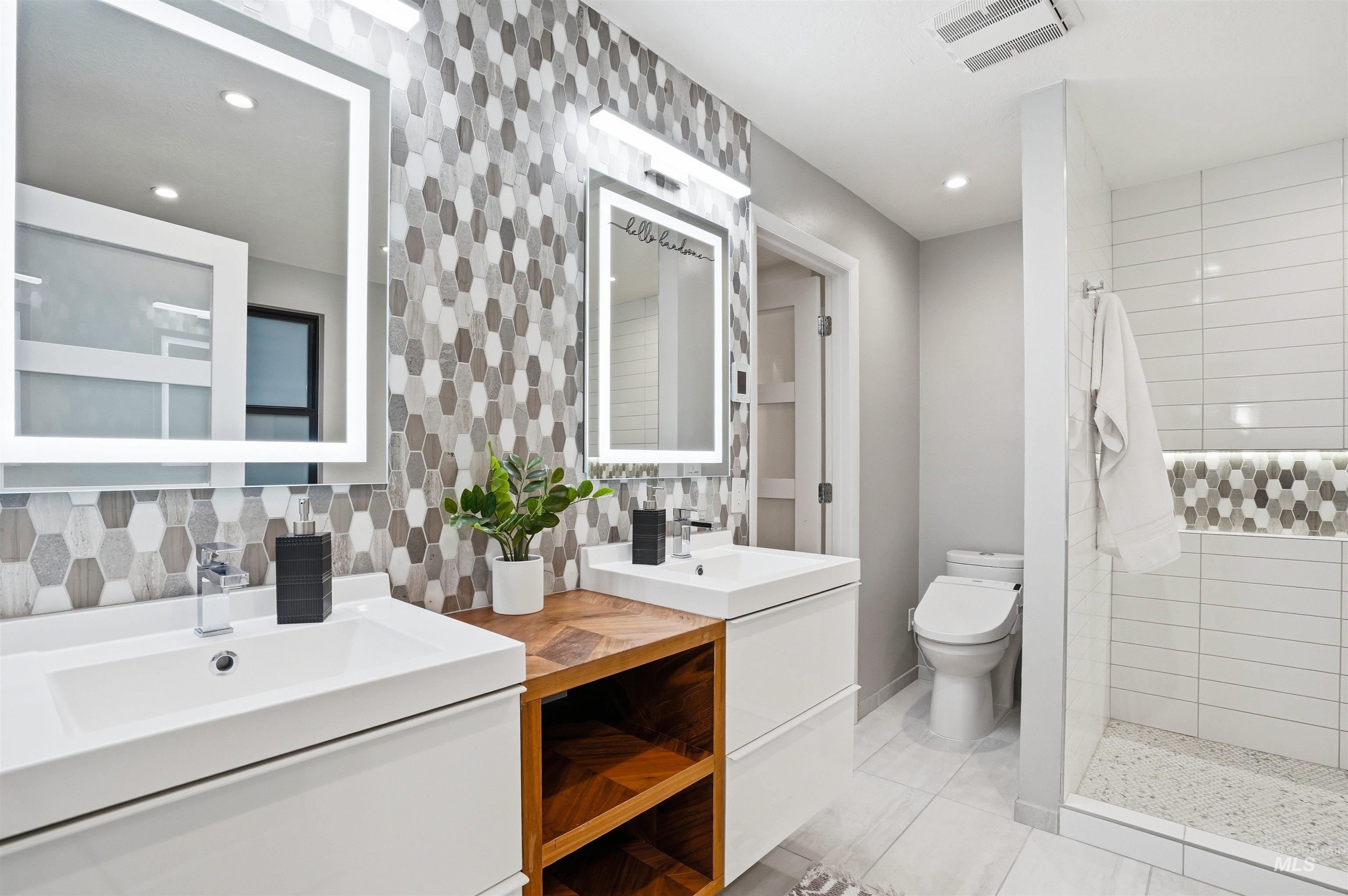 595 S El Blanco Dr, Boise, Idaho 83709, 3 Bedrooms, 3.5 Bathrooms, Residential For Sale, Price $885,000, 98979549