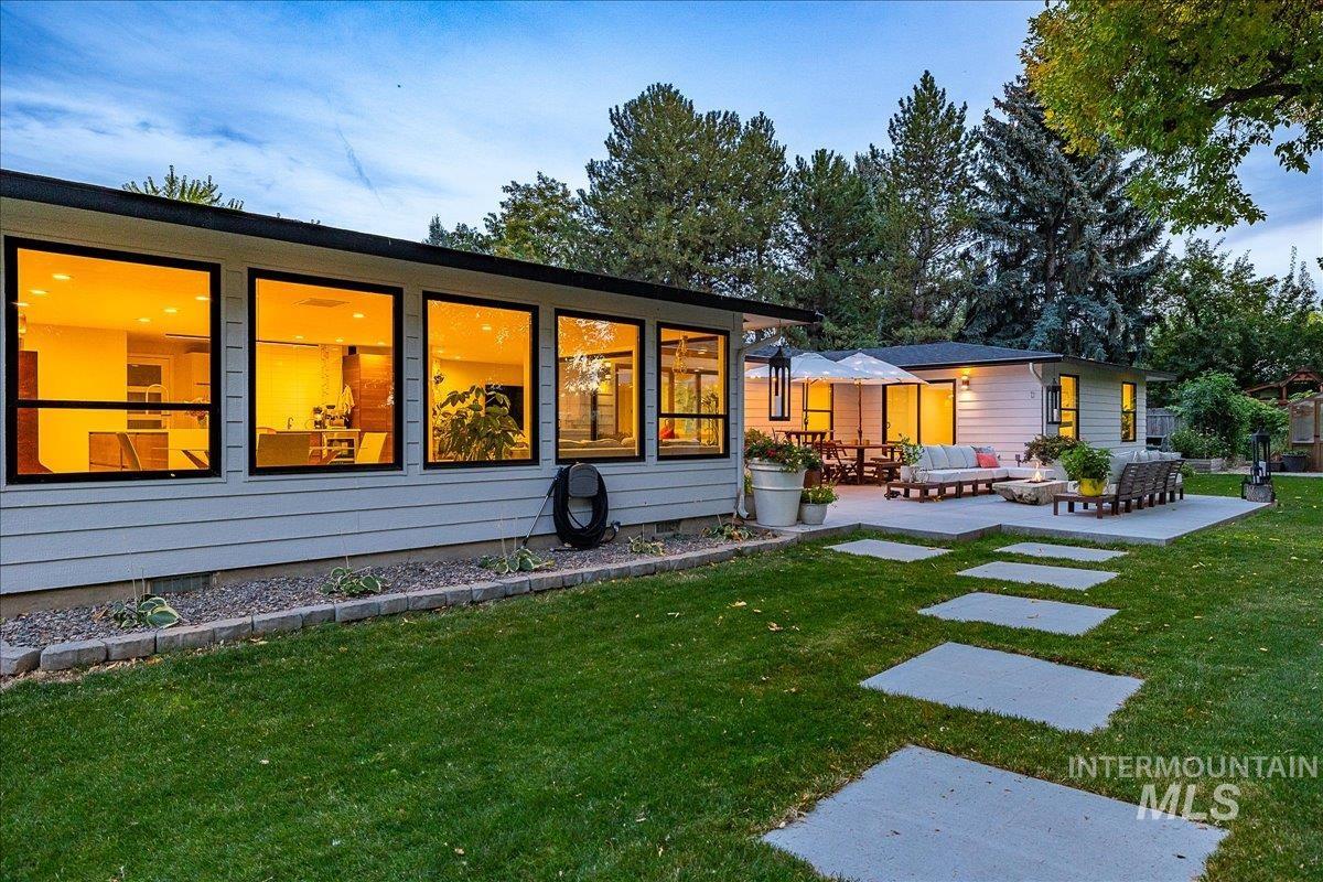 595 S El Blanco Dr, Boise, Idaho 83709, 3 Bedrooms, 3.5 Bathrooms, Residential For Sale, Price $885,000, 98979549