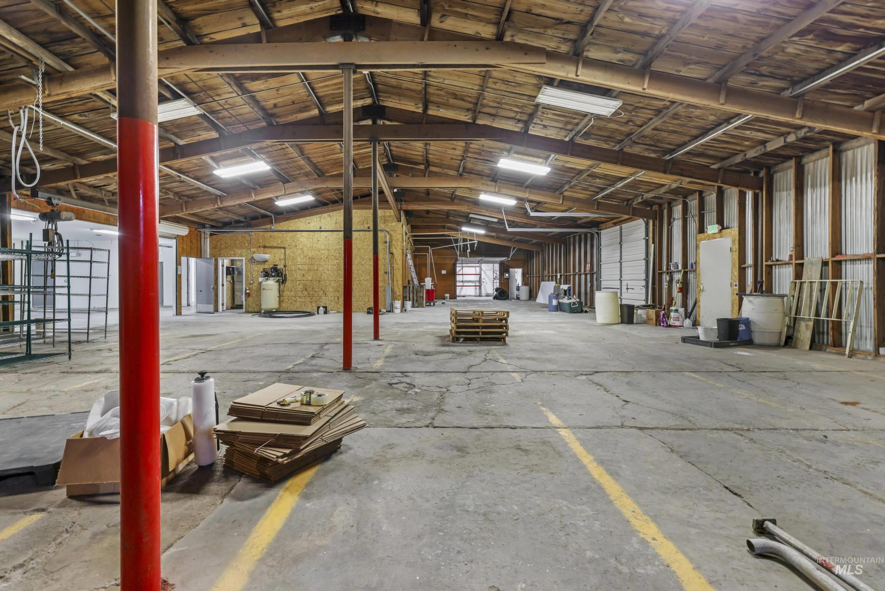 319 N Main street, Kimberly, Idaho 83341, Business/Commercial For Sale, Price $74,016,MLS 98979550