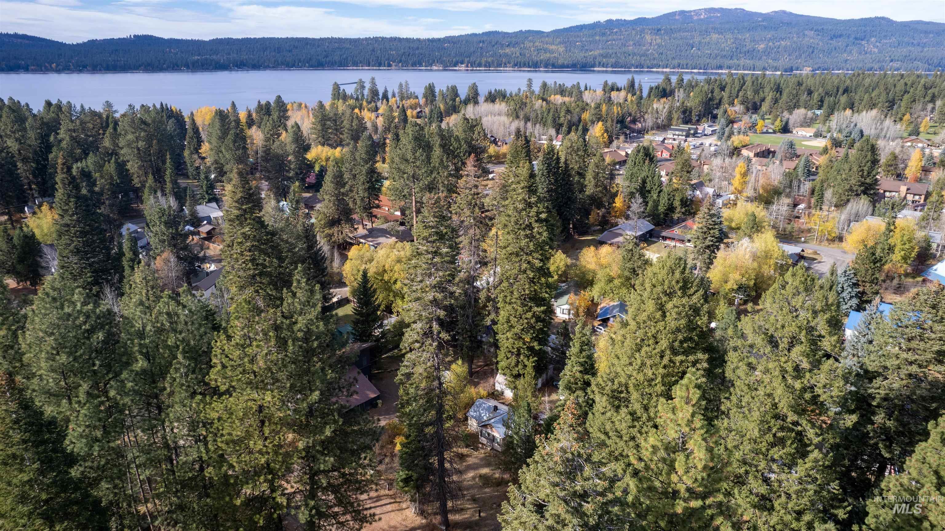 717 Spruce, McCall, Idaho 83638, 2 Bedrooms, 1 Bathroom, Residential For Sale, Price $349,000,MLS 98979553