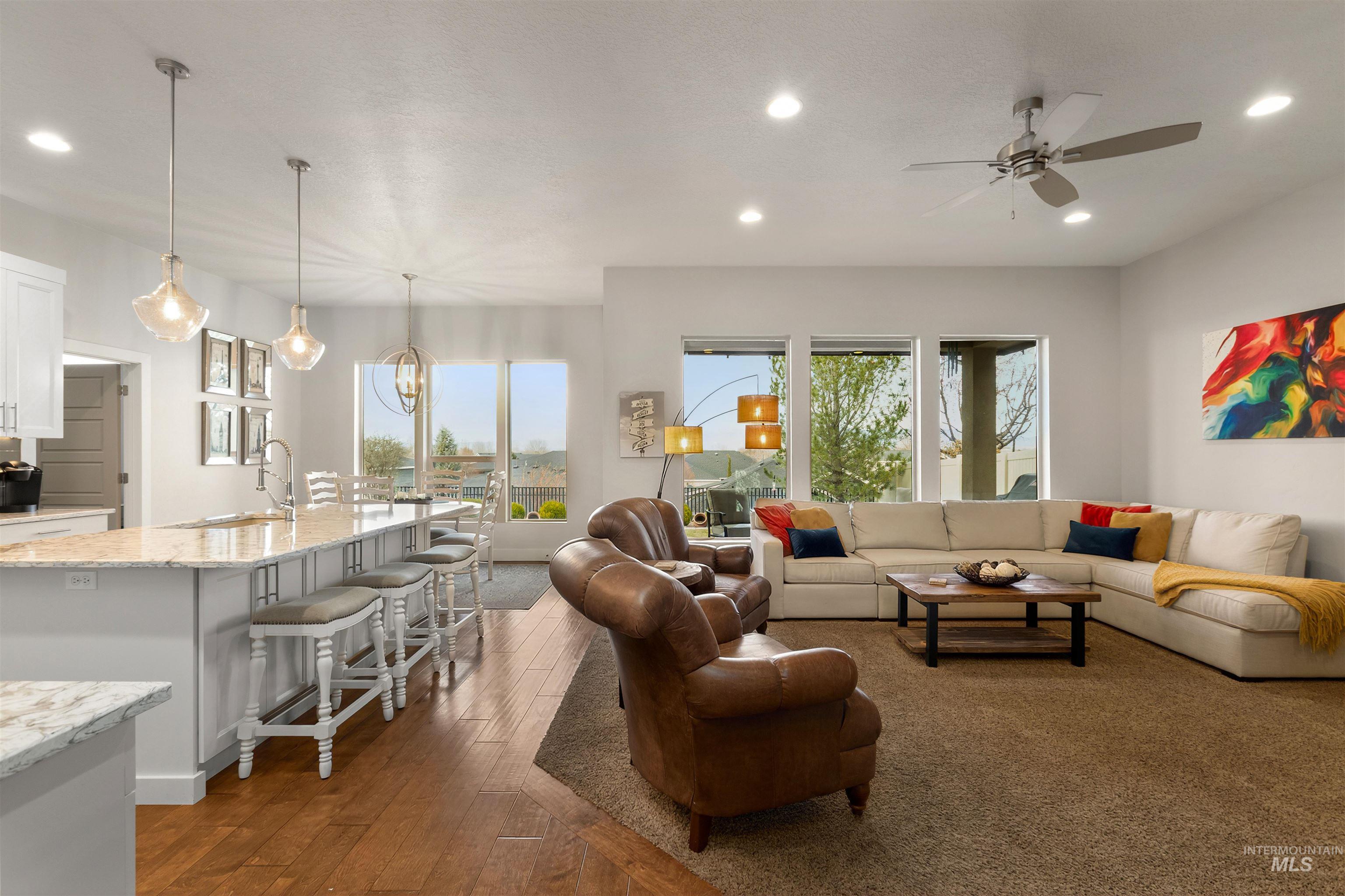 1112 E Wrightwood, Meridian, Idaho 83642, 4 Bedrooms, 3 Bathrooms, Residential For Sale, Price $775,000, 98979554