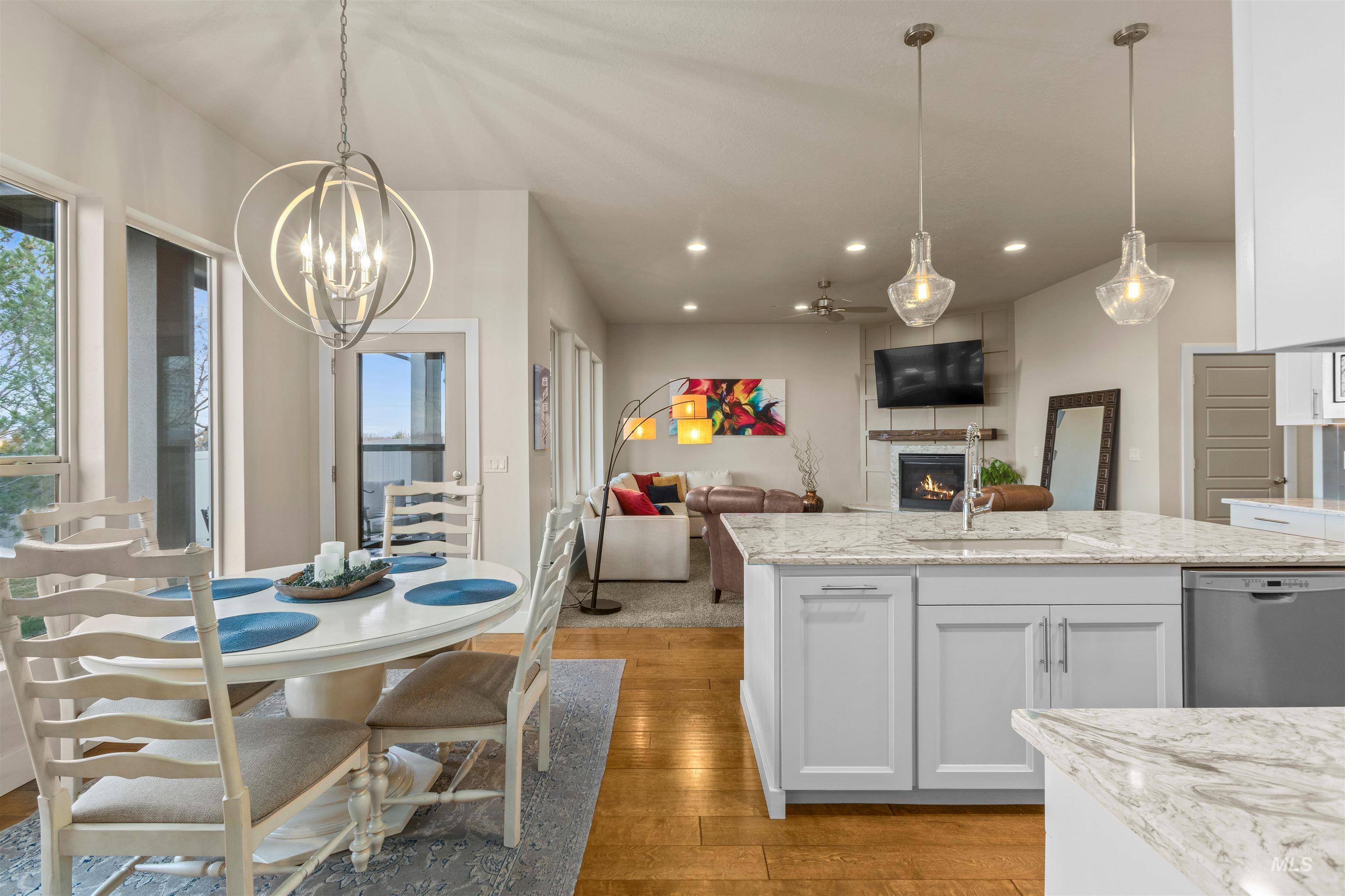 1112 E Wrightwood, Meridian, Idaho 83642, 4 Bedrooms, 3 Bathrooms, Residential For Sale, Price $775,000, 98979554