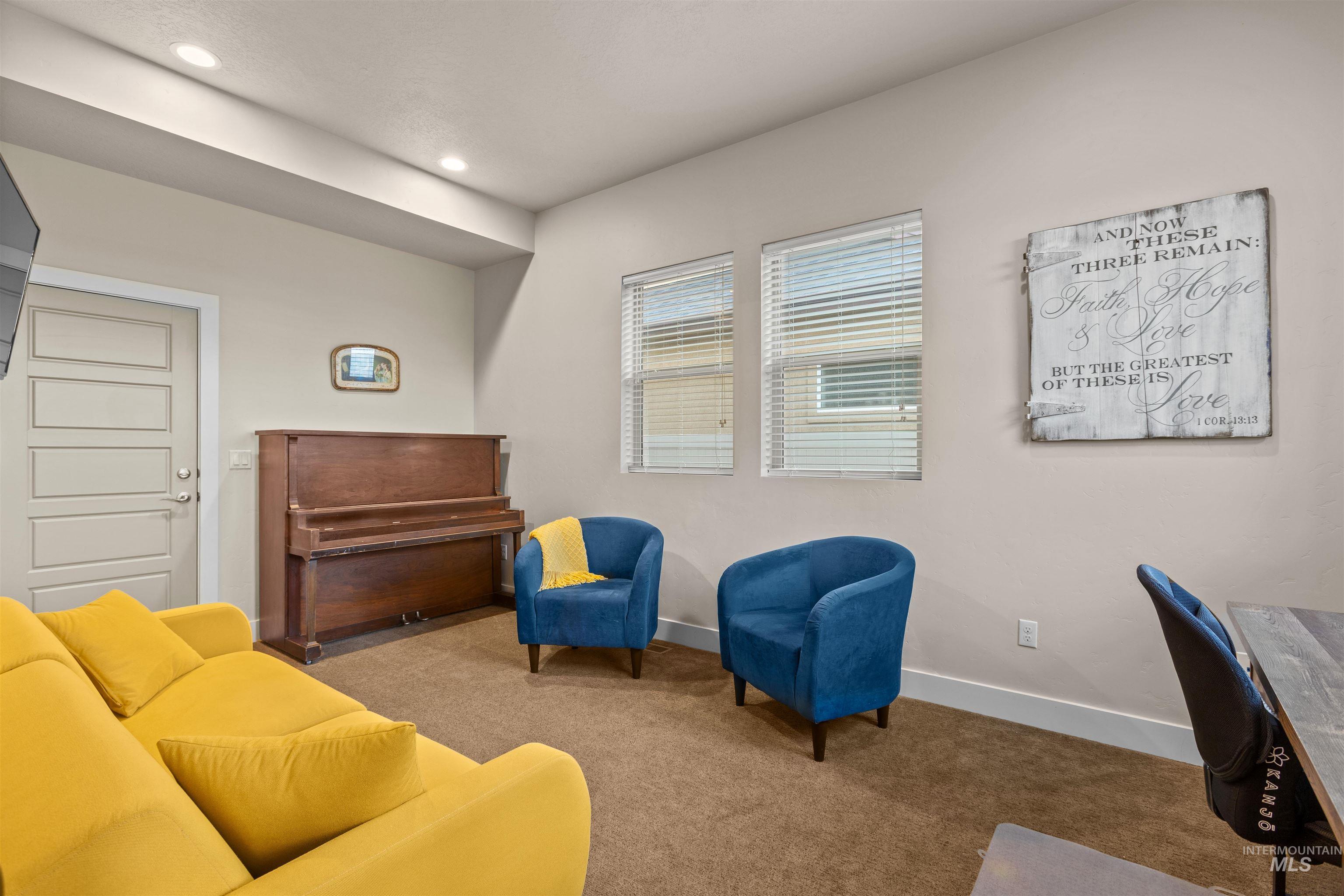 1112 E Wrightwood, Meridian, Idaho 83642, 4 Bedrooms, 3 Bathrooms, Residential For Sale, Price $775,000, 98979554