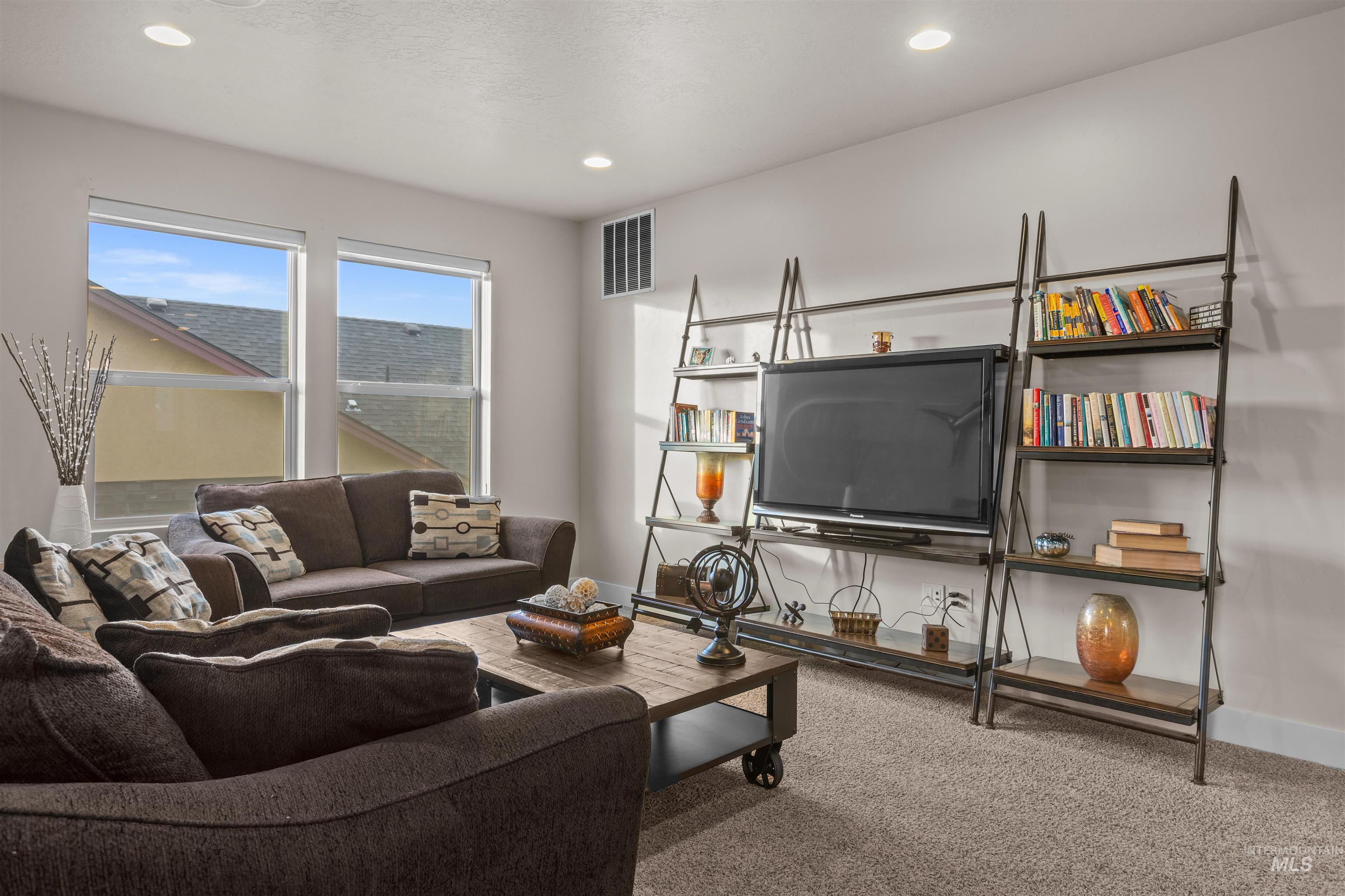 1112 E Wrightwood Drive, Meridian, Idaho 83642, 4 Bedrooms, 3 Bathrooms, Residential For Sale, Price $759,900, 98979554