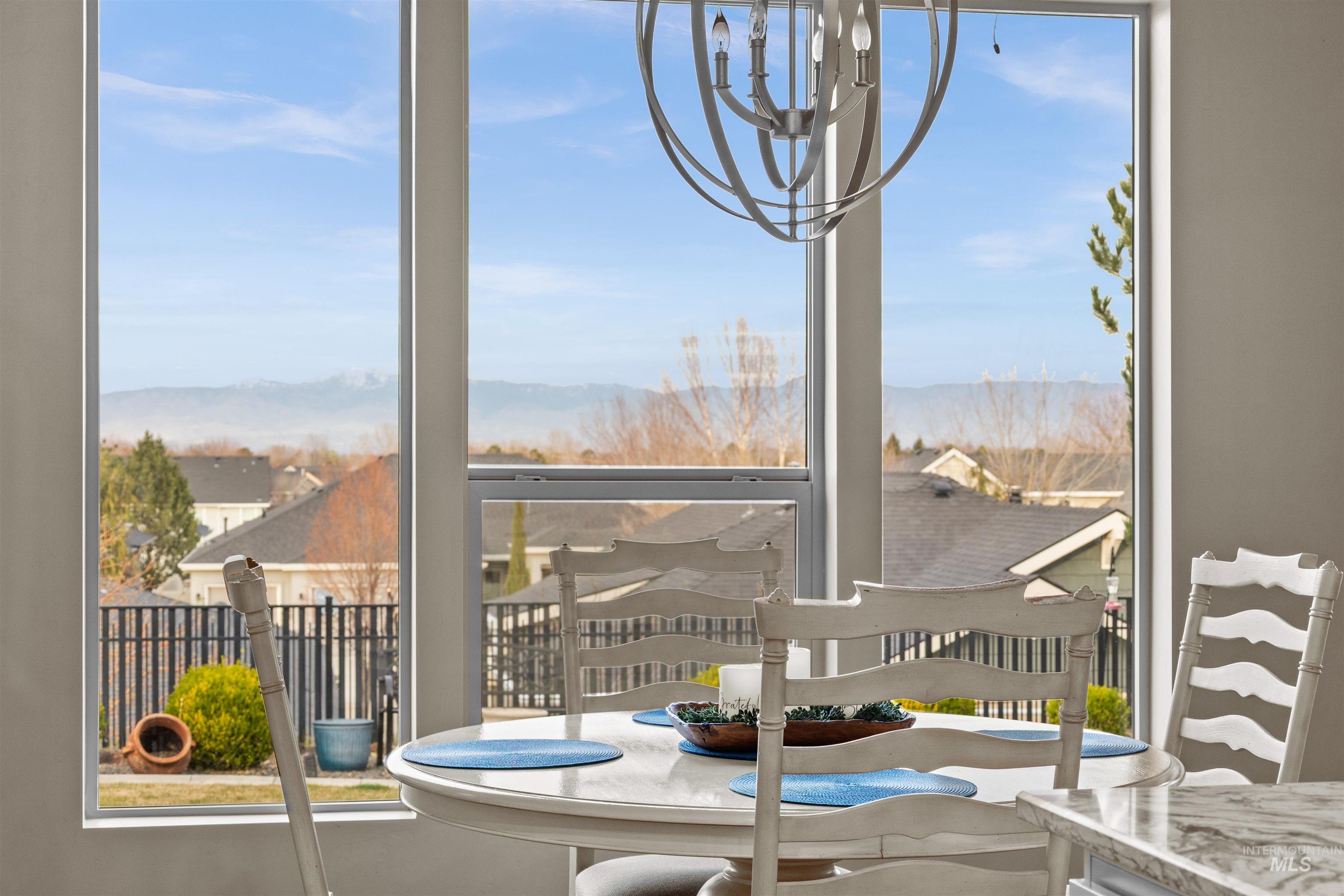 1112 E Wrightwood, Meridian, Idaho 83642, 4 Bedrooms, 3 Bathrooms, Residential For Sale, Price $775,000, 98979554