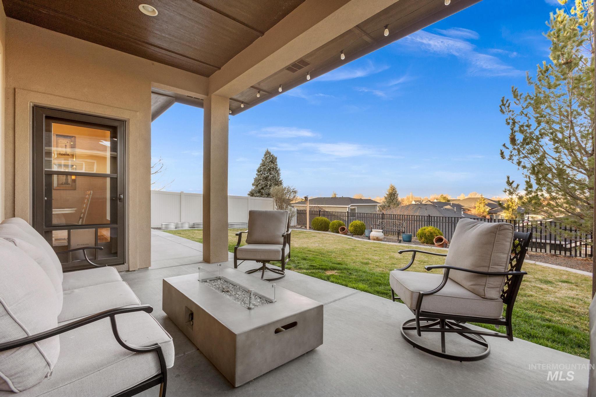 1112 E Wrightwood Drive, Meridian, Idaho 83642, 4 Bedrooms, 3 Bathrooms, Residential For Sale, Price $759,900, 98979554