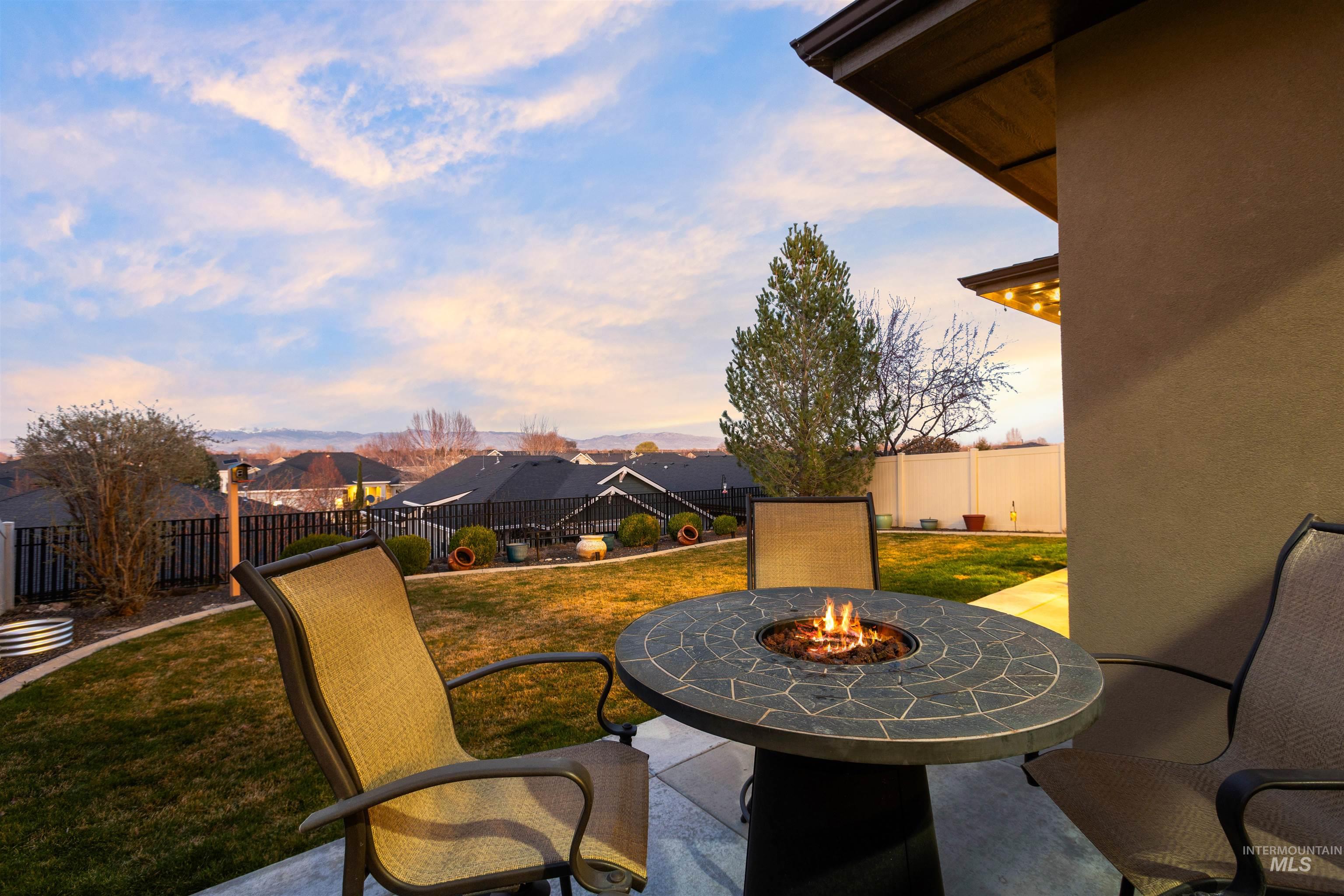 1112 E Wrightwood Drive, Meridian, Idaho 83642, 4 Bedrooms, 3 Bathrooms, Residential For Sale, Price $759,900, 98979554