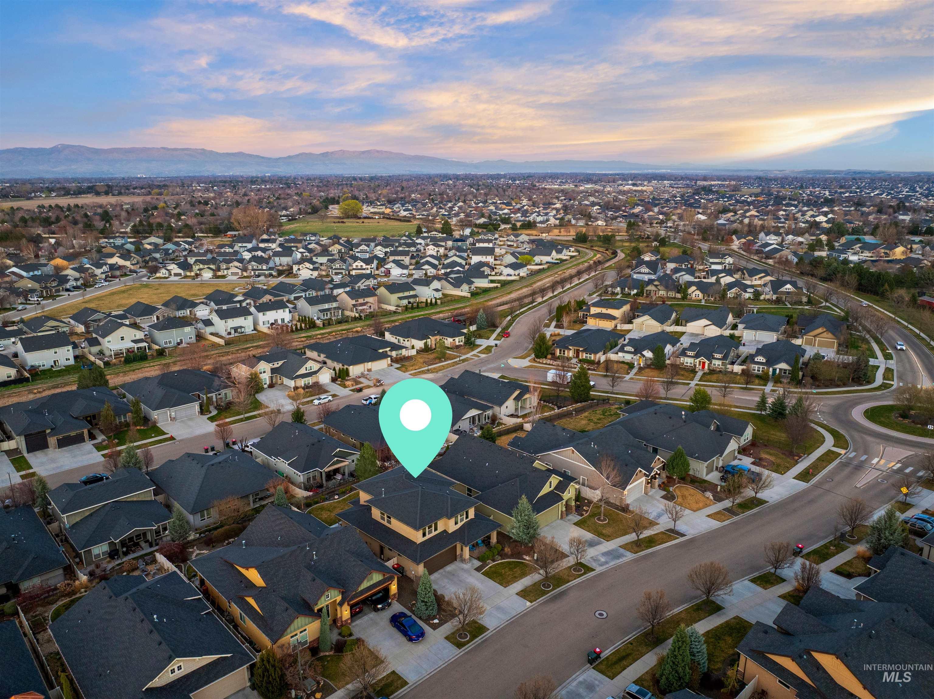 1112 E Wrightwood, Meridian, Idaho 83642, 4 Bedrooms, 3 Bathrooms, Residential For Sale, Price $775,000, 98979554