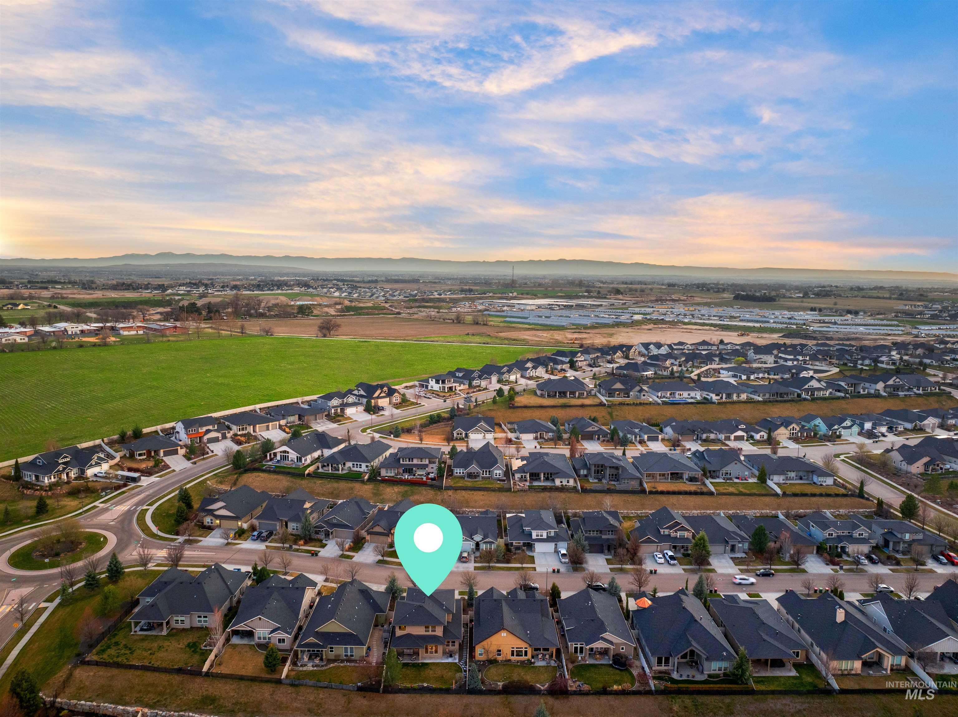 1112 E Wrightwood, Meridian, Idaho 83642, 4 Bedrooms, 3 Bathrooms, Residential For Sale, Price $775,000, 98979554