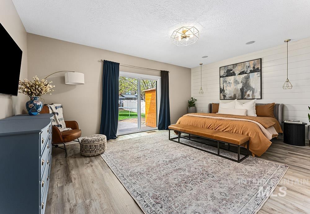 151 N Lost Canyon, Eagle, Idaho 83616-7222, 5 Bedrooms, 3.5 Bathrooms, Residential For Sale, Price $999,900, 98979555