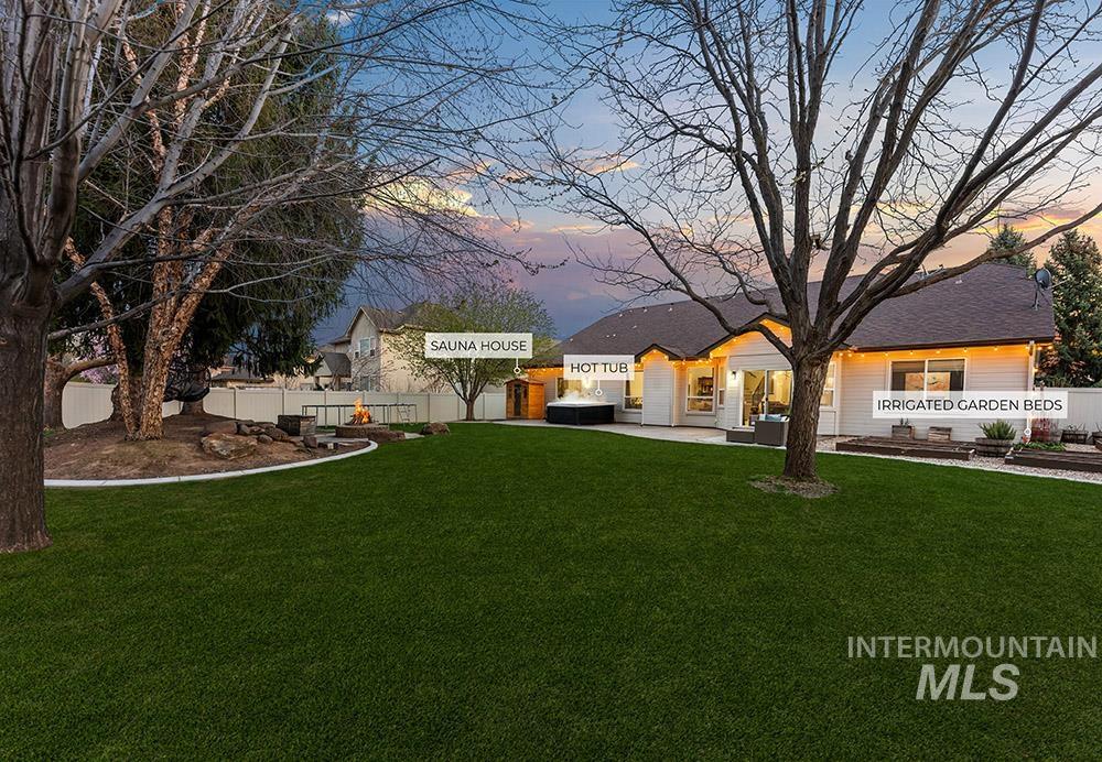 151 N Lost Canyon, Eagle, Idaho 83616-7222, 5 Bedrooms, 3.5 Bathrooms, Residential For Sale, Price $999,900, 98979555