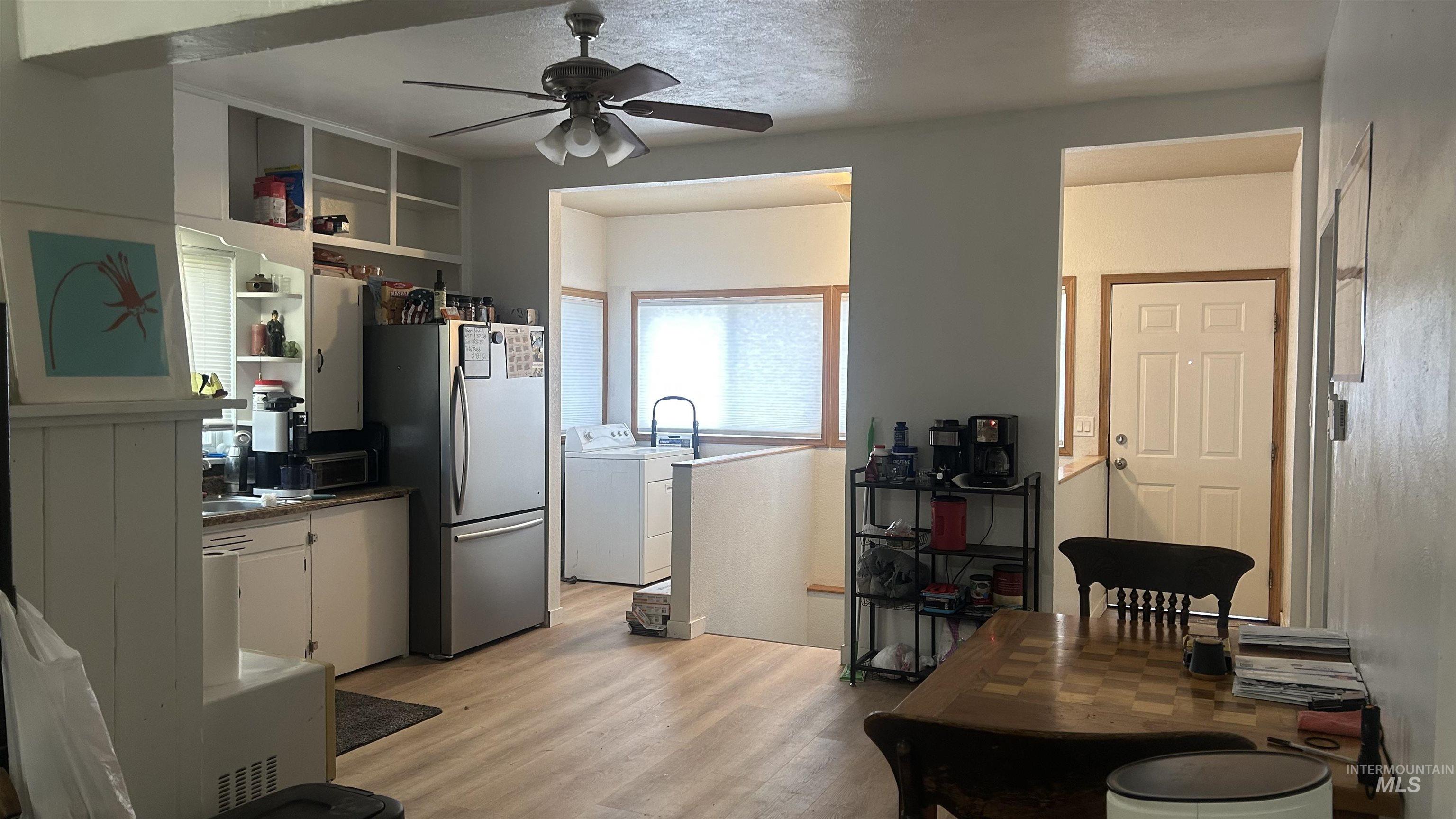 105 N Midland Blvd., Nampa, Idaho 83651, 2 Bedrooms, 1 Bathroom, Residential For Sale, Price $299,000,MLS 98979556