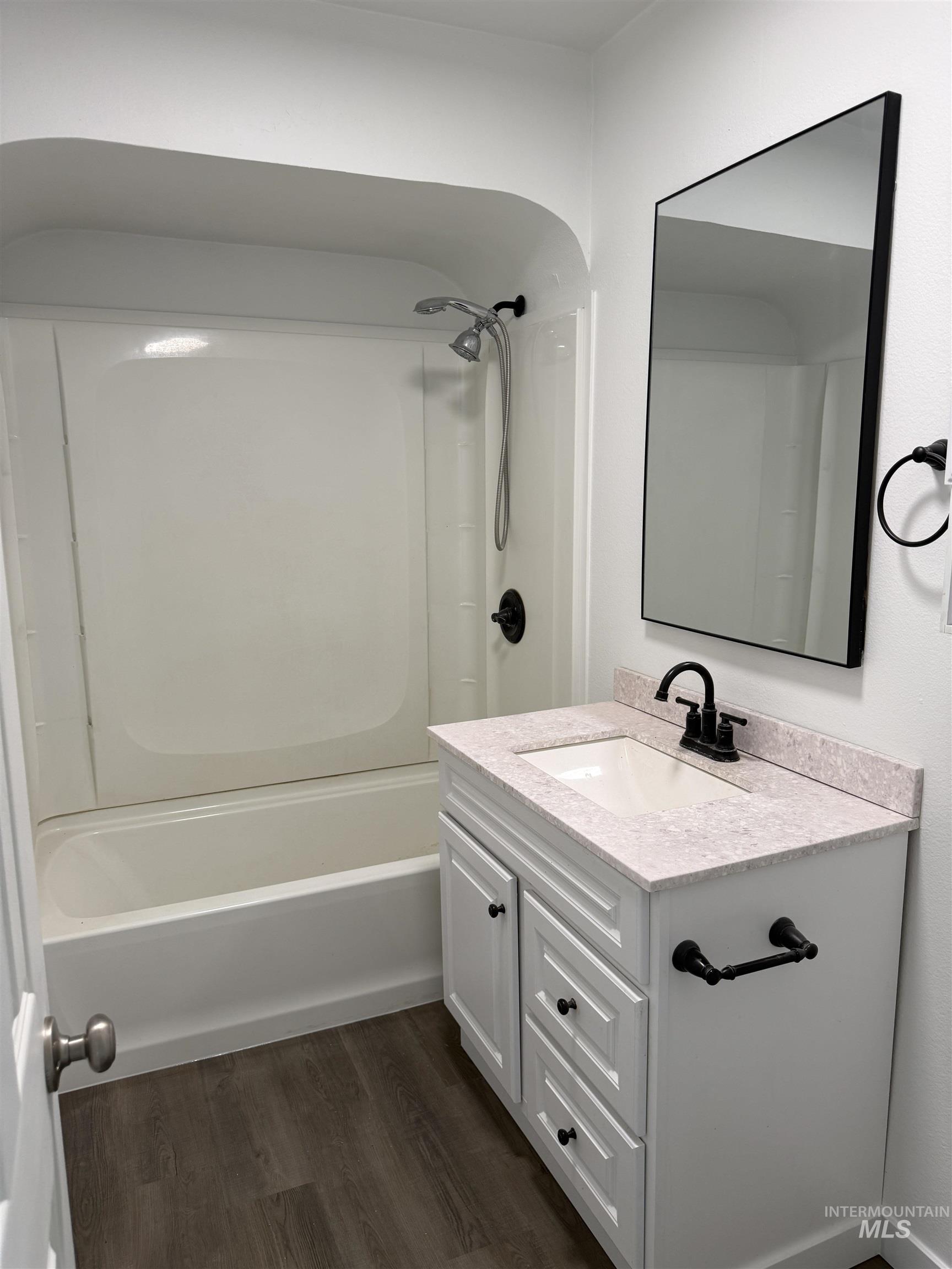 114 E Montana, Homedale, Idaho 83628, 4 Bedrooms, 2 Bathrooms, Residential For Sale, Price $460,000, 98979559