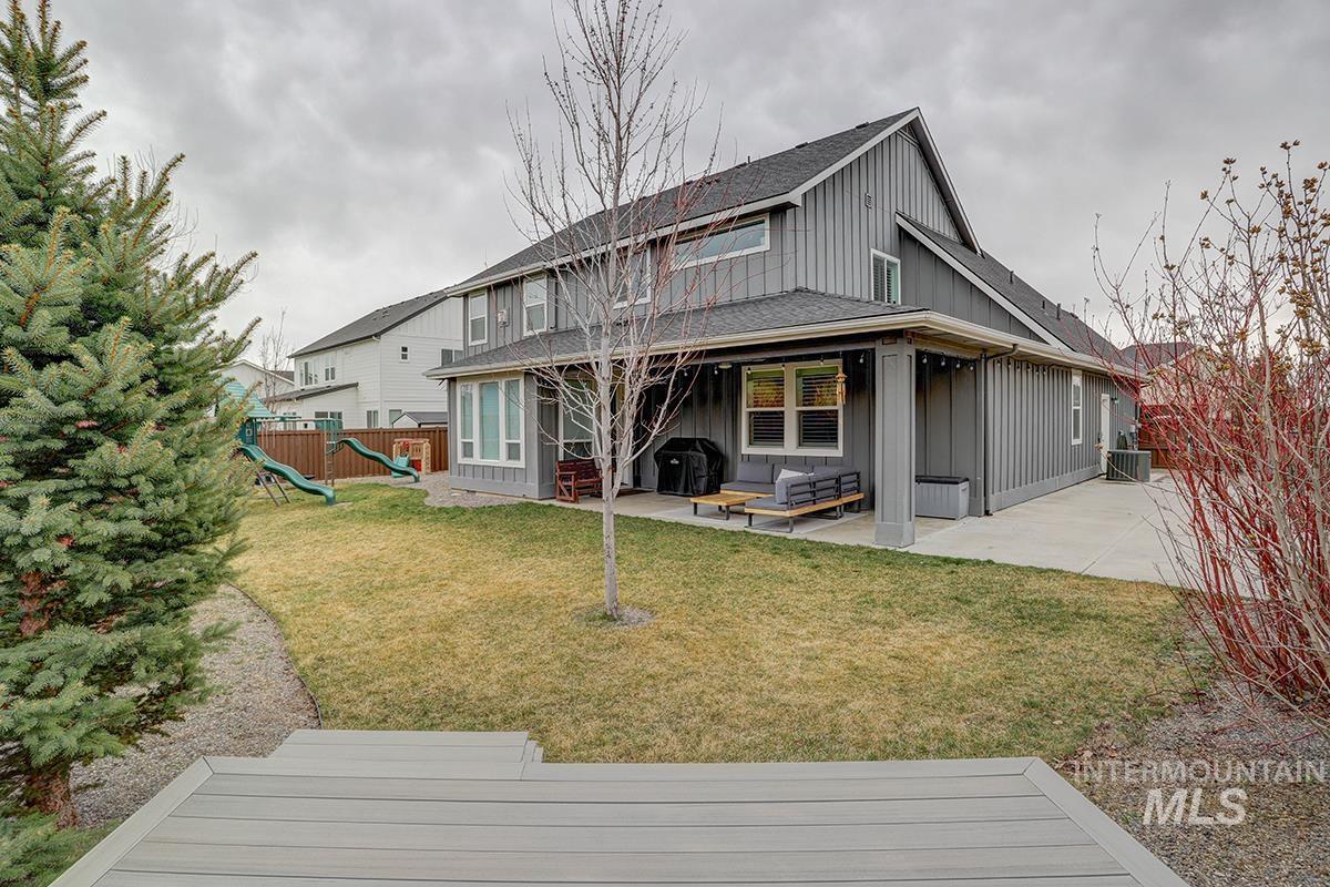 3644 W Ladle Rapids St, Meridian, Idaho 83646, 4 Bedrooms, 4 Bathrooms, Residential For Sale, Price $899,900, 98979561