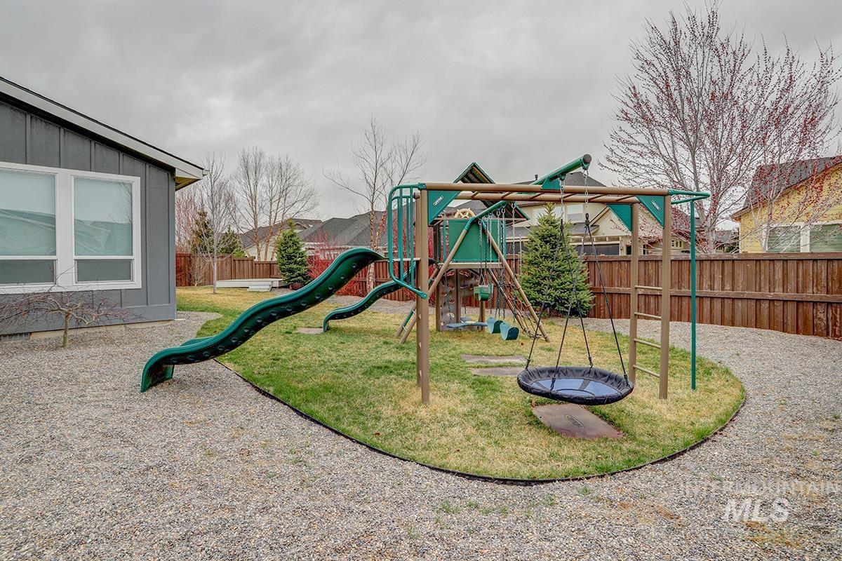 3644 W Ladle Rapids St, Meridian, Idaho 83646, 4 Bedrooms, 4 Bathrooms, Residential For Sale, Price $899,900, 98979561