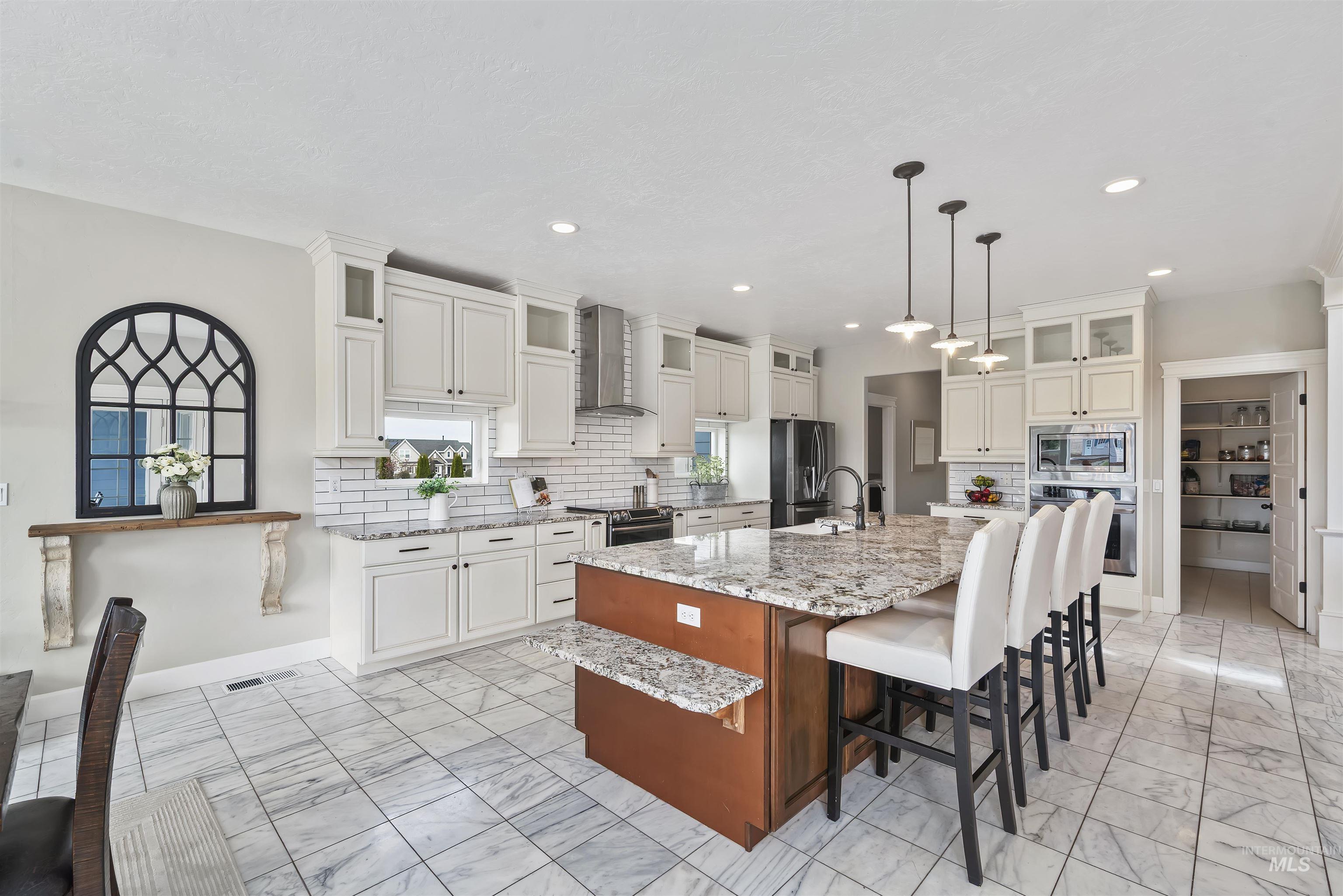 12359 Rivendell Ct, Nampa, Idaho 83686-5697, 5 Bedrooms, 4.5 Bathrooms, Residential For Sale, Price $999,900, 98979563